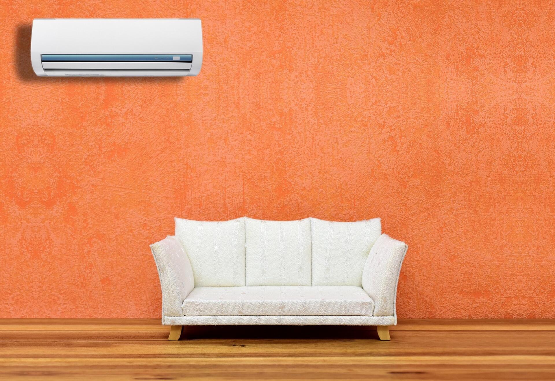 Miten sisällä varmistetaan hyvä ja viileä ilma, kun ulkona on paahtavan  kuumaa? Avuksi tulee ilmastointilaite | Enontekiön Sanomat