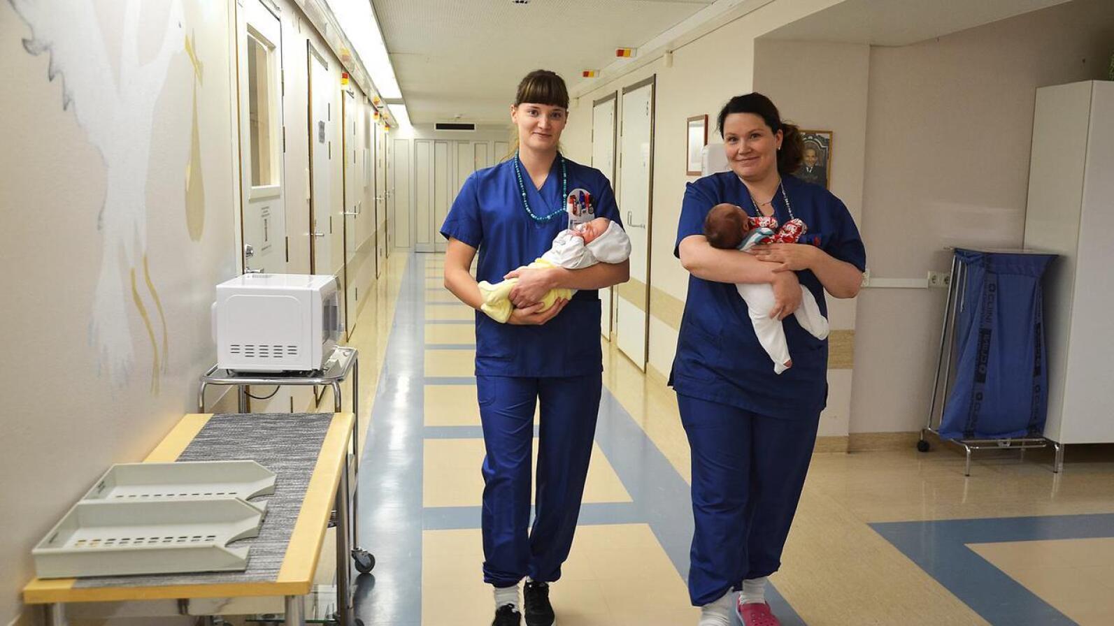 Oulaskankaan alueen kunnat ja kuntayhtymät vetoavat perhe- ja peruspalveluministeri Annika Saarikkoon, jotta kätilöt saisivat kannella vauvoja Oulaskankaan synnytysosastolla tulevaisuudessakin.