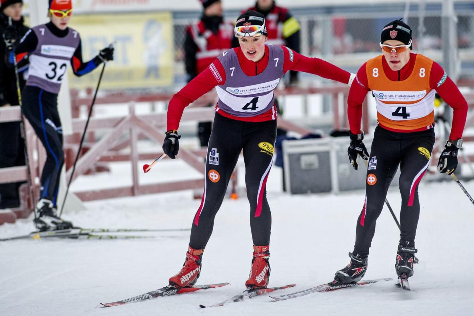 Kruunupyy vei nimiinsä seitsemännen Keskipohjanmaan Kilven, josta hiihdettiin vuosina 2012-22. Vetelissä 2017 Kruunupyyn viestiä veivät Axel Auren (vas.) ja Hugo Karlström.