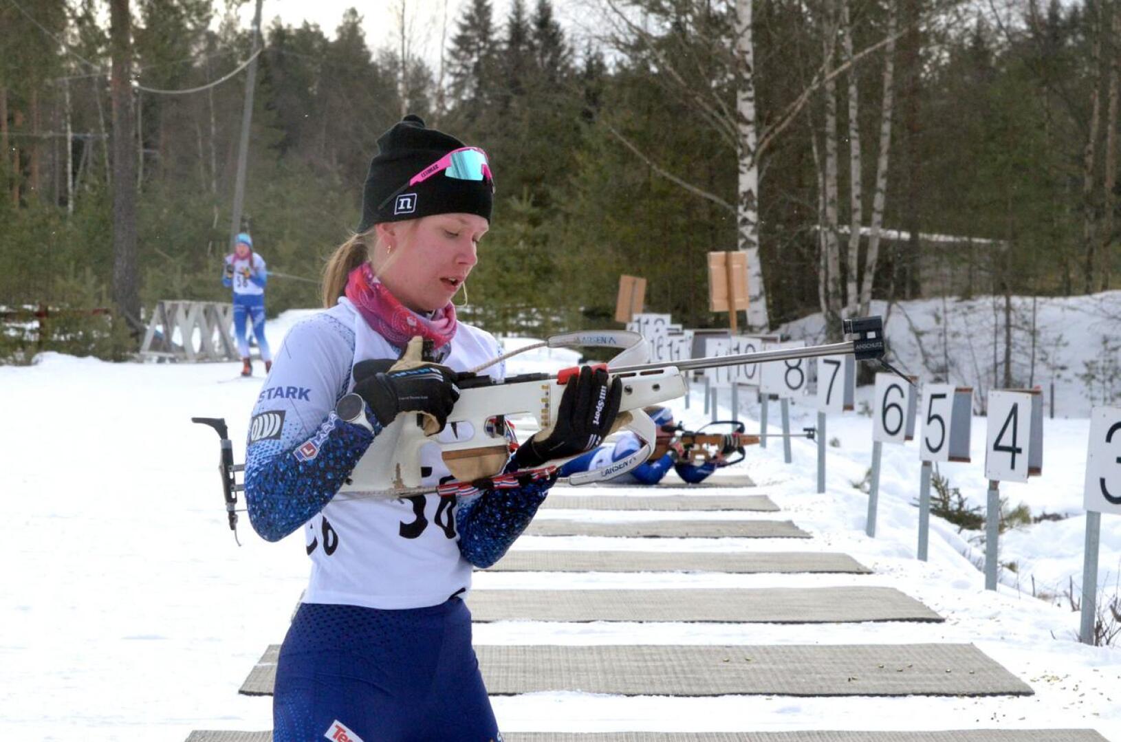 Silja Ylikauppila on harrastanut ampumahiihtoa reilun viiden vuoden ajan.