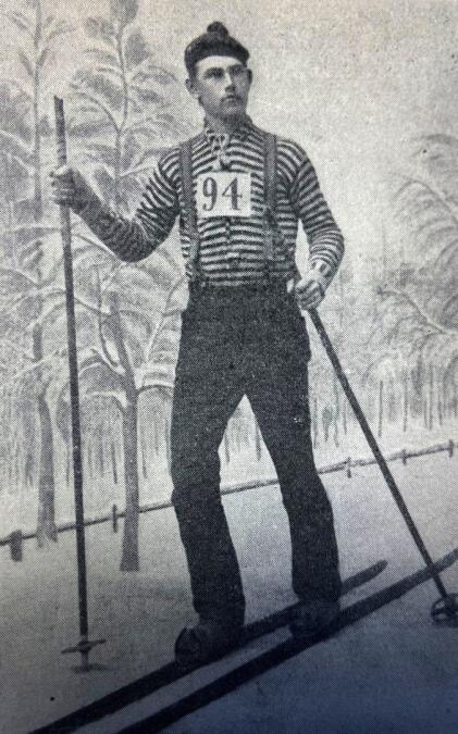 Edvard Kääriä Oulun hiihdoissa.