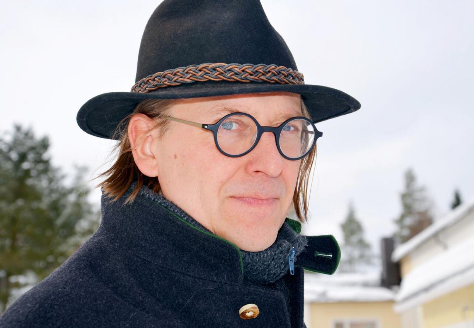 Jukka Hautalan uusi kirja on jatkoa edelliselle Seitsemän kertaa seitsemän -teokselle.