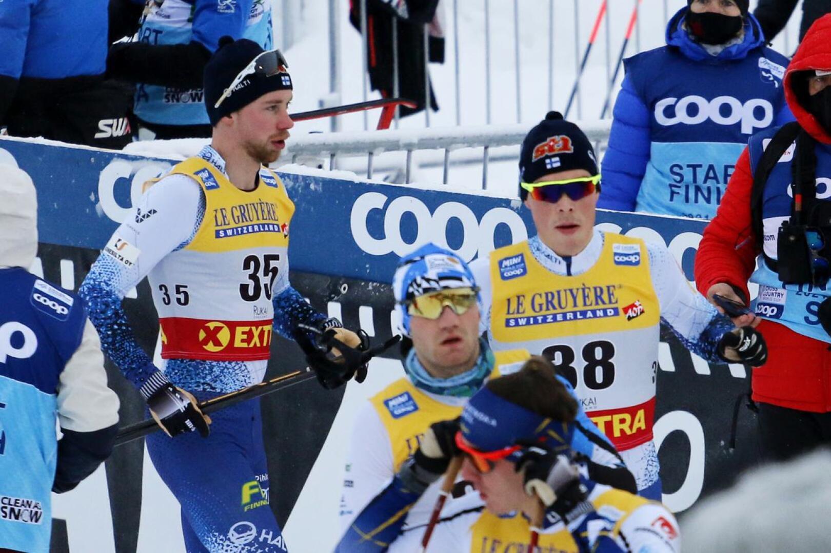 Pohti SkiTeamin Joni Mäki (35) ja Juuso Haarala (38) onnistuivat sprinttikarsinnassa. Mäki oli myöhemmin koko kisan kuudes.