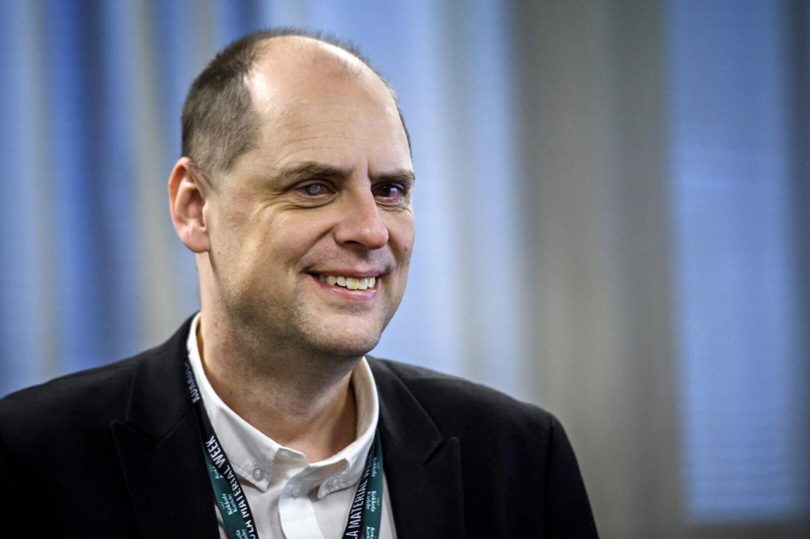 Kokkolan kehitysjohtaja Jonne Sandberg pyrkii Kirkkonummen kunnanjohtajaksi.