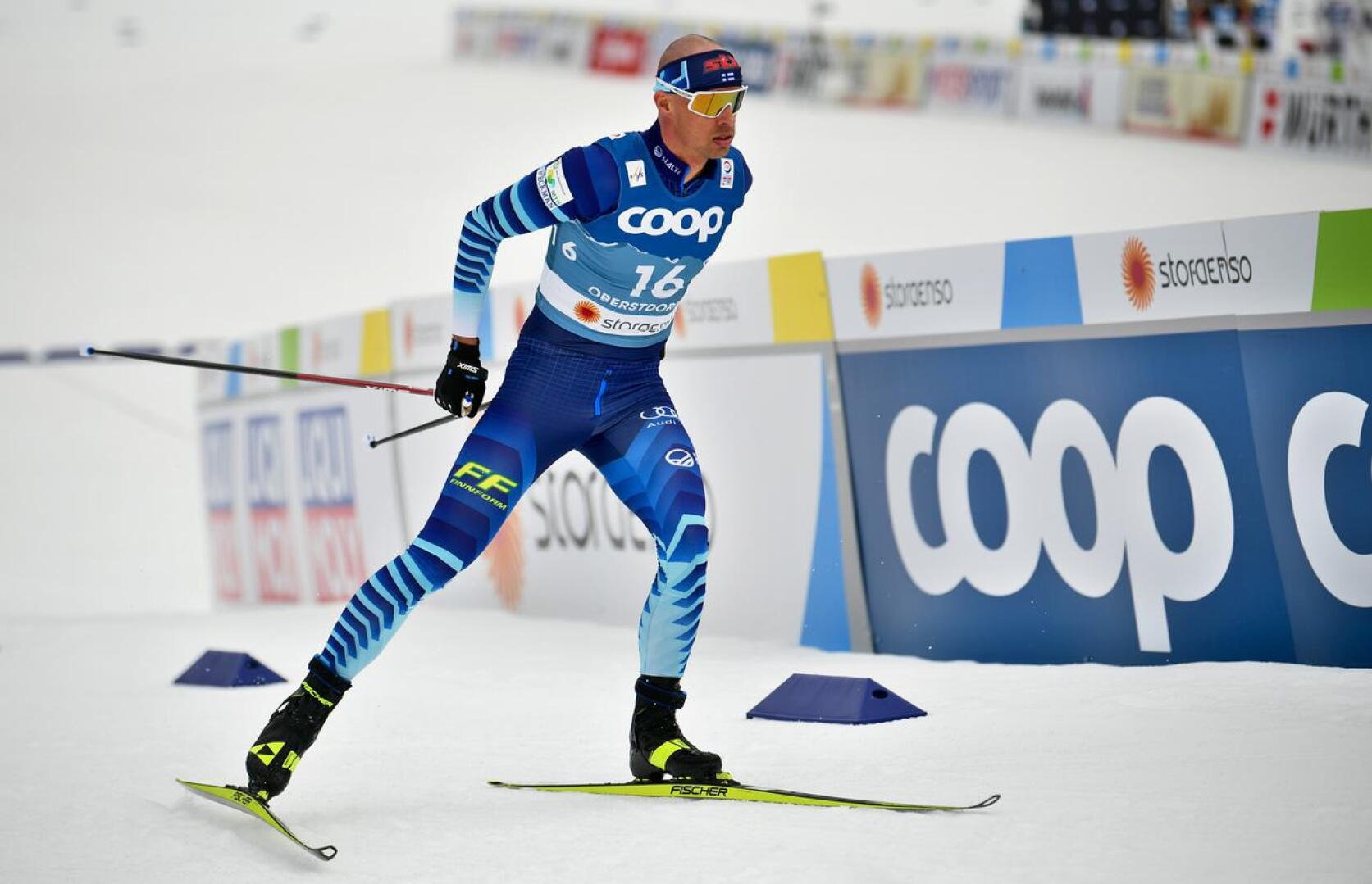Perttu Hyvärinen oli yllättäen paras suomalainen miesten 15 kilometrin hiihdossa.