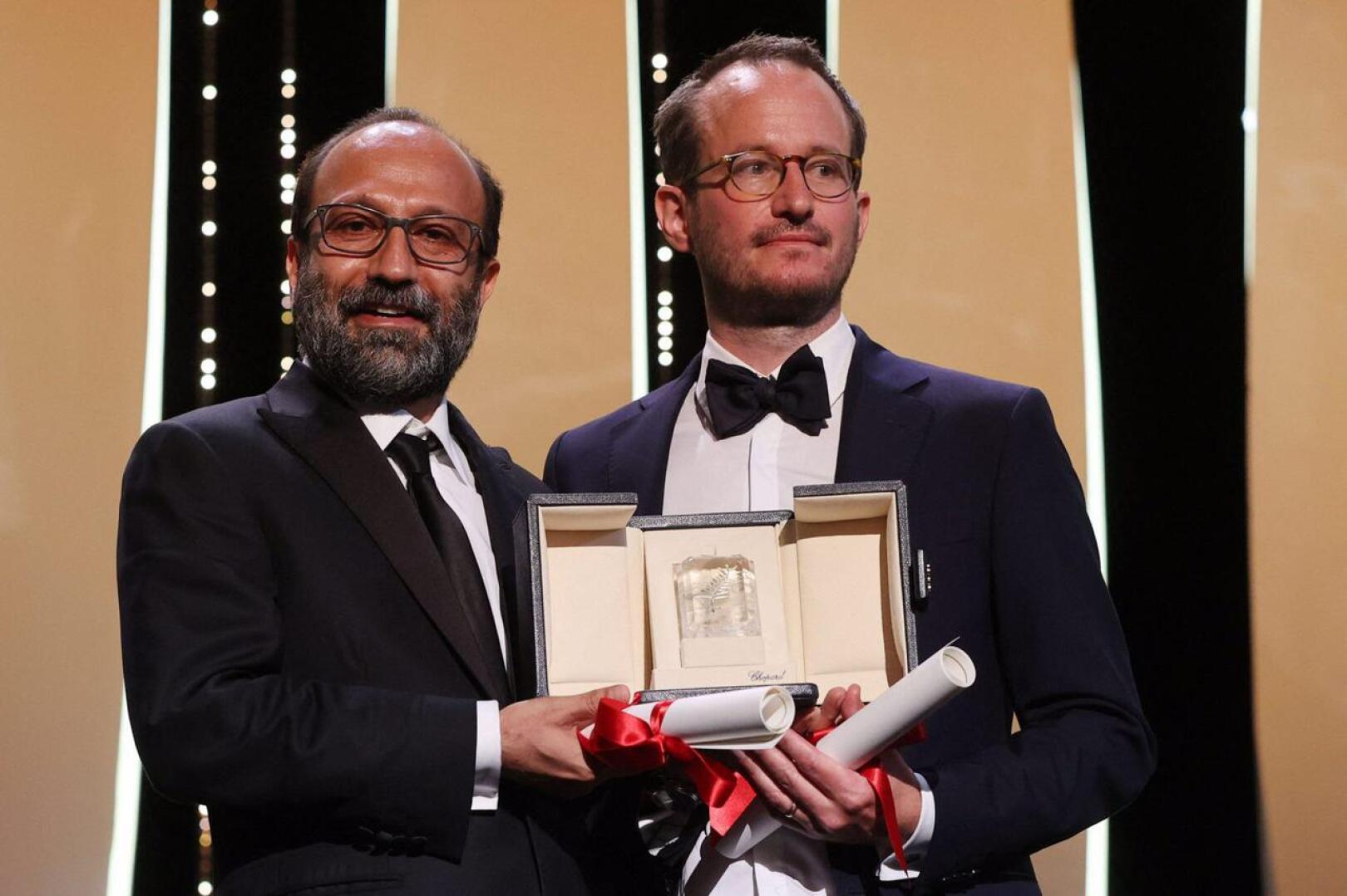 Juho Kuosmasen ohjaama Hytti nro 6 palkittiin Cannesissa lauantaina Grand Prix -palkinnolla