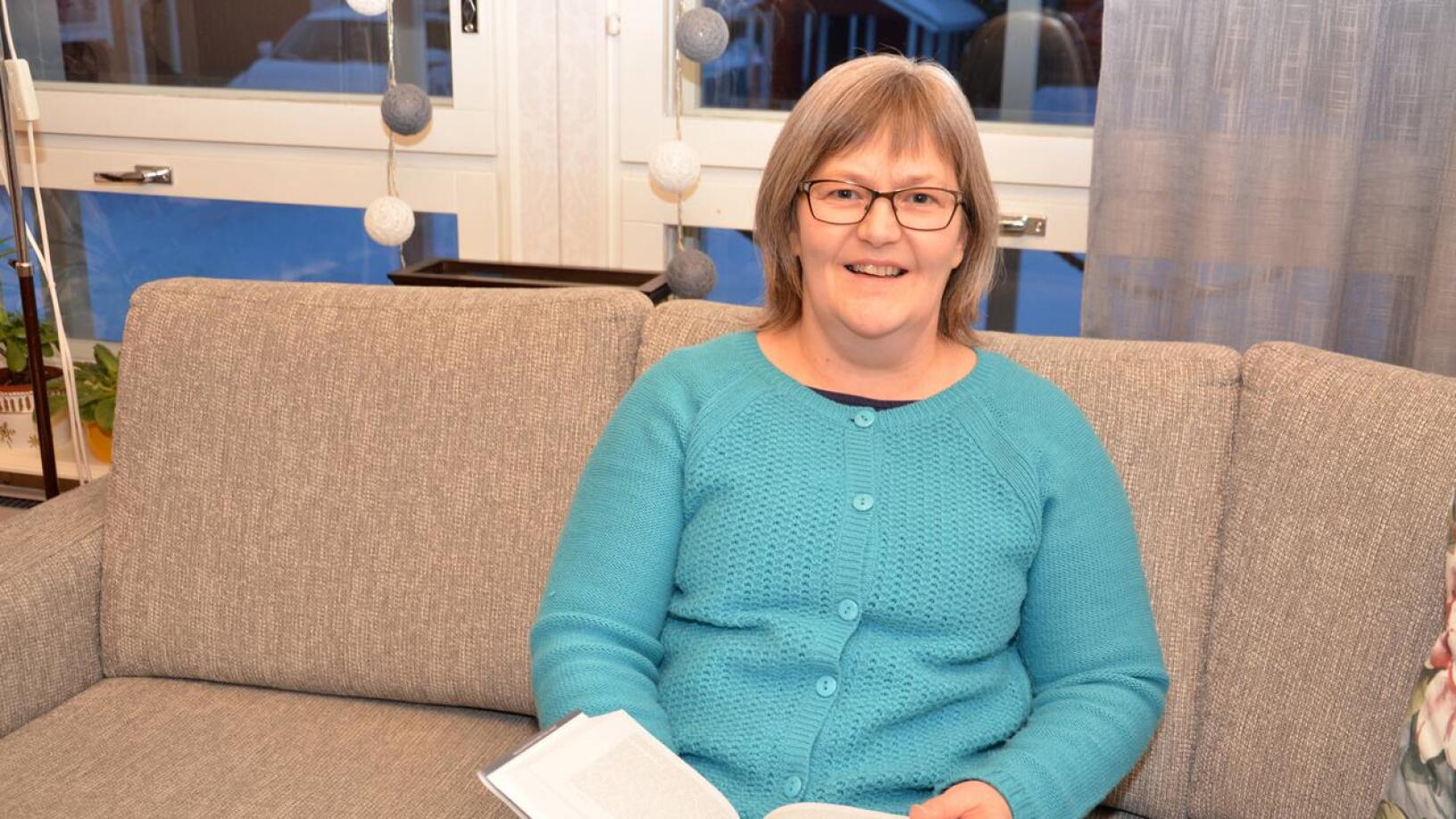 Tarja Koutonen, 63, on työskennellyt luokanopettajana. Lasten ja nuorten hyvinvointi on hänelle tärkeää.
