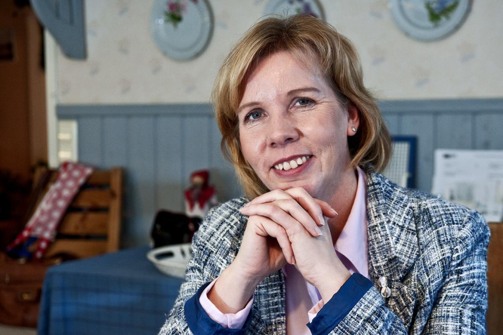 Oikeusministeri Anna-Maja Henriksson kertoi, että RKP on juuri perustanut uuden yhdistyksen: Tukholman RKP:n.