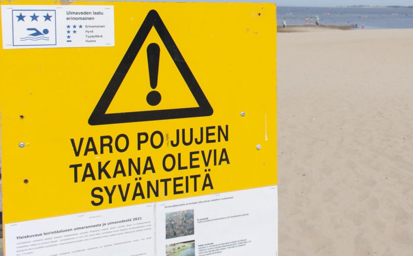 Leirintäalueen rannalla syvänteistä varoittavat kyltit kannattaa ottaa tosissaan.