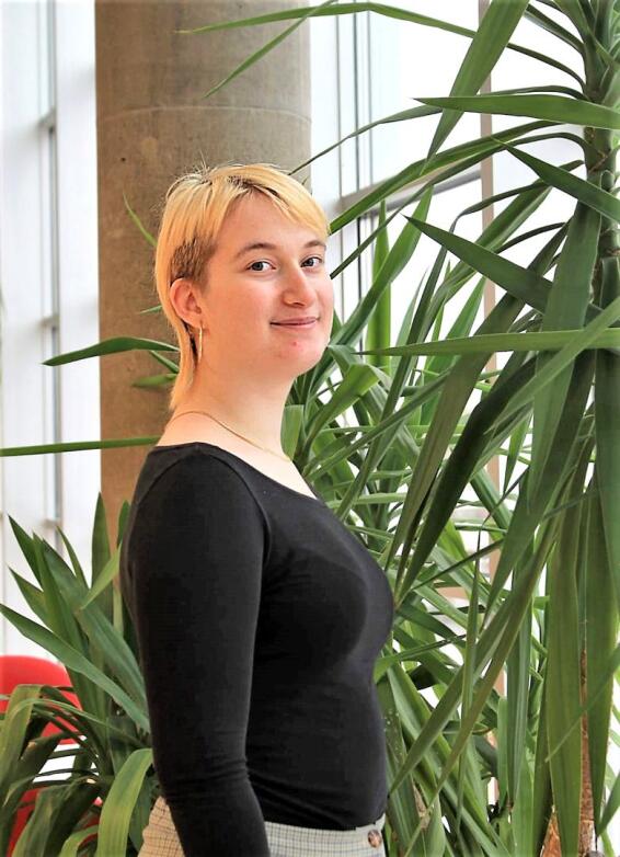 Oulun pääkirjasto on tullut Roosa Ylinampalle tutuksi paikaksi opiskelujen apuna. 