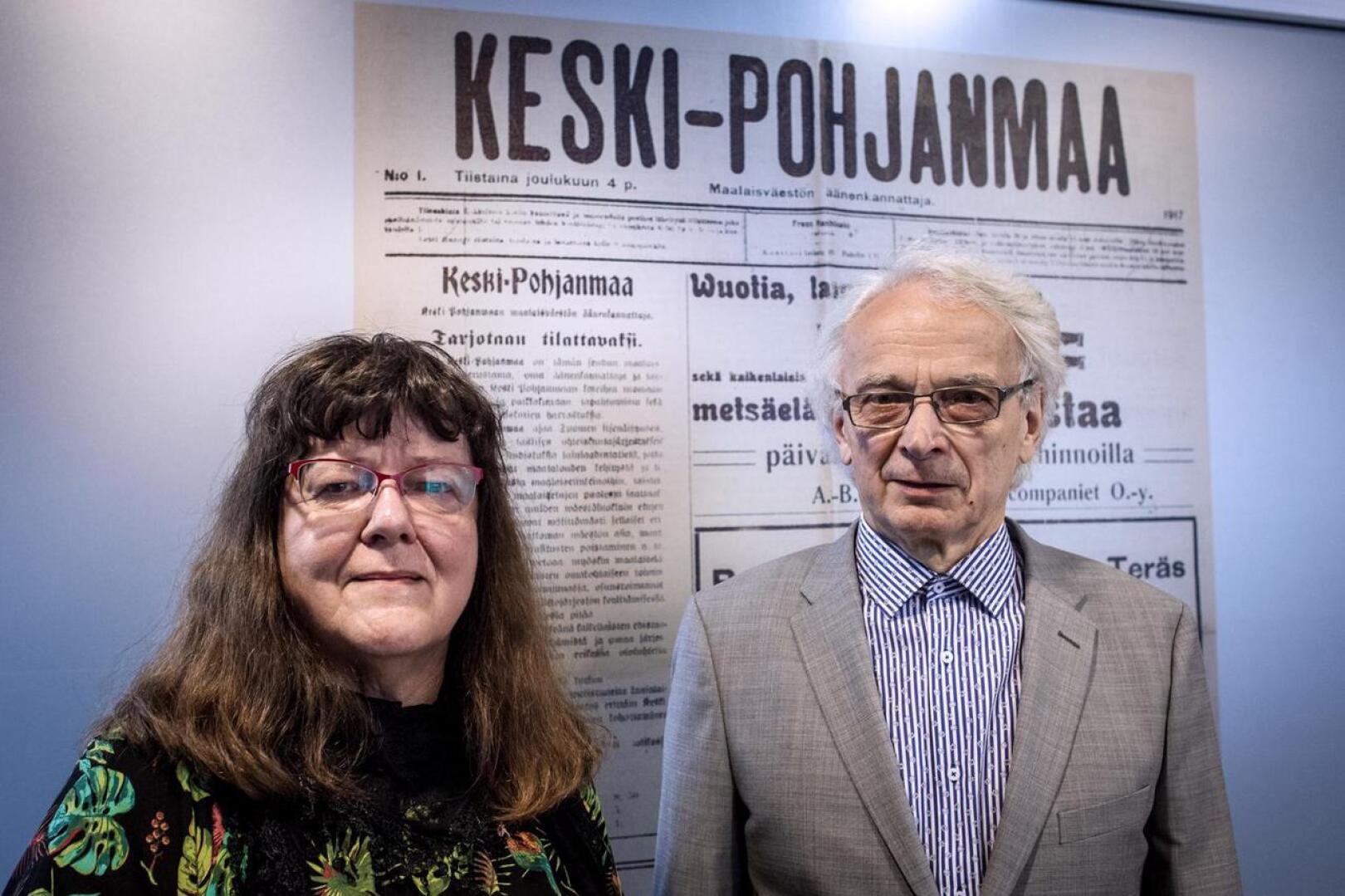 Sisarukset Anita ja Olavi Salmi kirjoittivat kirjan Perhon Mökälästä. Kirja kertoo kylän historian ja Salmet ovat iloisia saadessaan tarinat kansiin. Mökälä on vuosien aikana tyhjentynyt. 