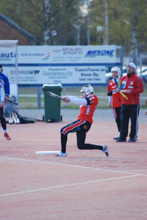 Miko Mortensen löi kunnari ja kaksi tavallista juoksua Oulua vastaan. 