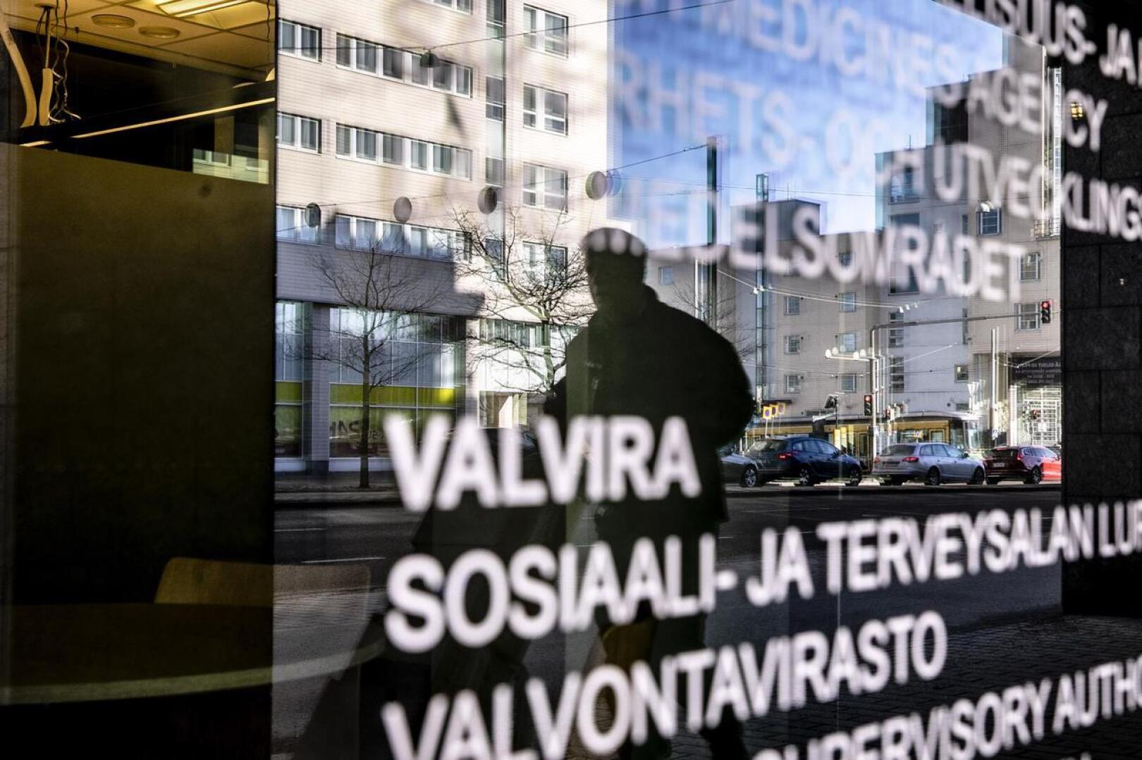 Valvira ohjaa vanhustenhuollon valvontaa aveissa. Valvontaviraston tilat kuvattiin keskiviikkona Helsingissä.