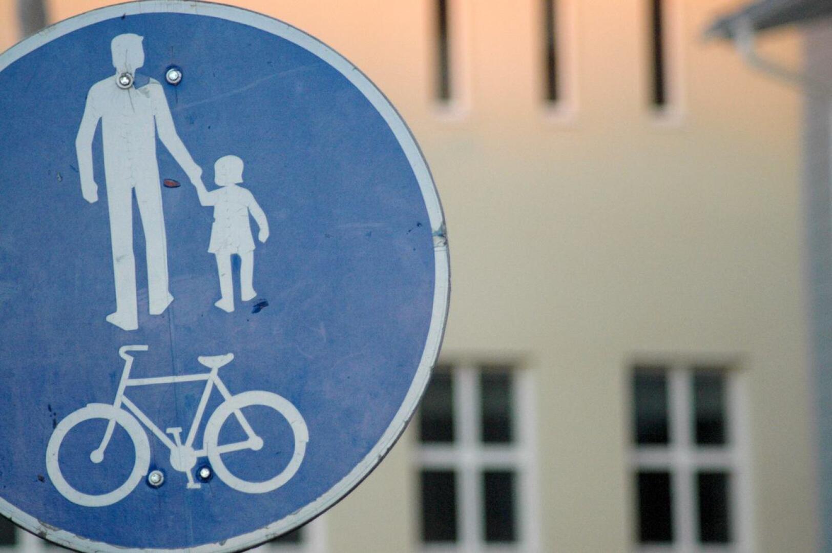 Jalankulkijoiden ja pyöräilijöiden turvallisuutta parannetaan Oulaisten Lehtopäässä tämän vuoden aikana.