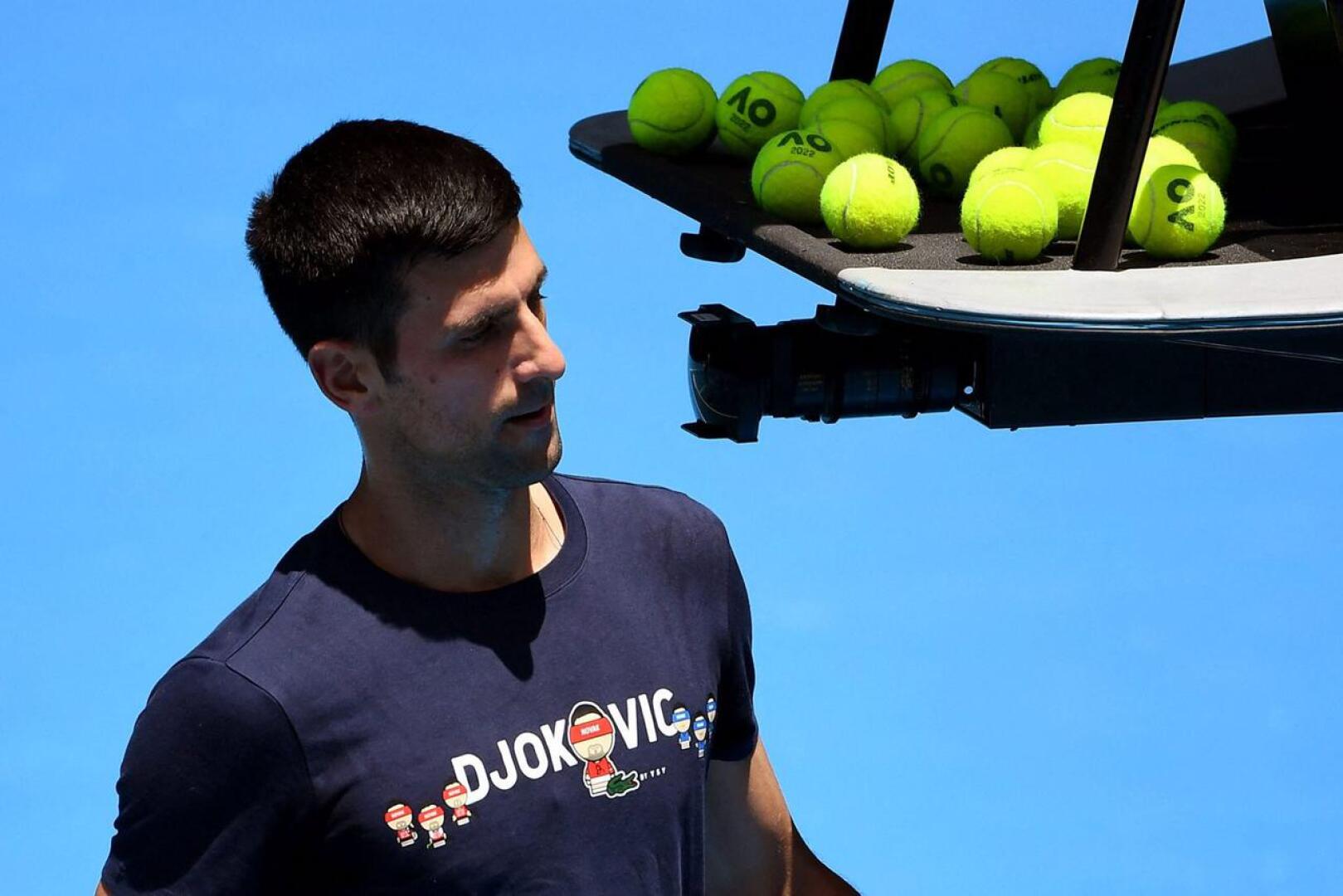 Tennistähti Novak Djokovic myöntää, että haastattelun antaminen oli häneltä virhearvio. Haastattelu tehtiin tennistapahtumassa.