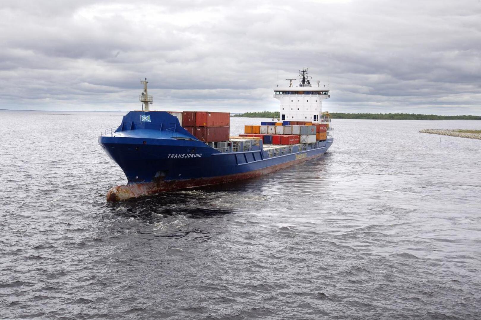 Suomalaisvarustamot keskustelevat gps-aikahypyn riskeistä parin viikon kuluttua. Itämerellä kulkee eri maiden aluksia, ja joissakin laitteistot voivat olla vanhoja.