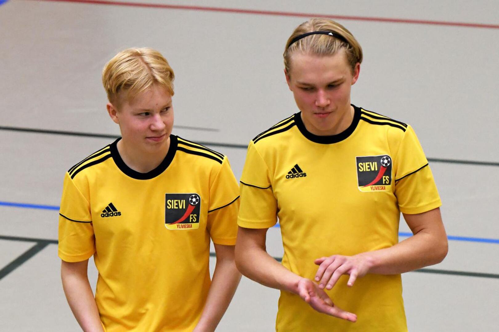 Jesper Ojala ja Jose Suihkonen saivat aiemmin kesällä kutsun nuorten maajoukkueleirille.