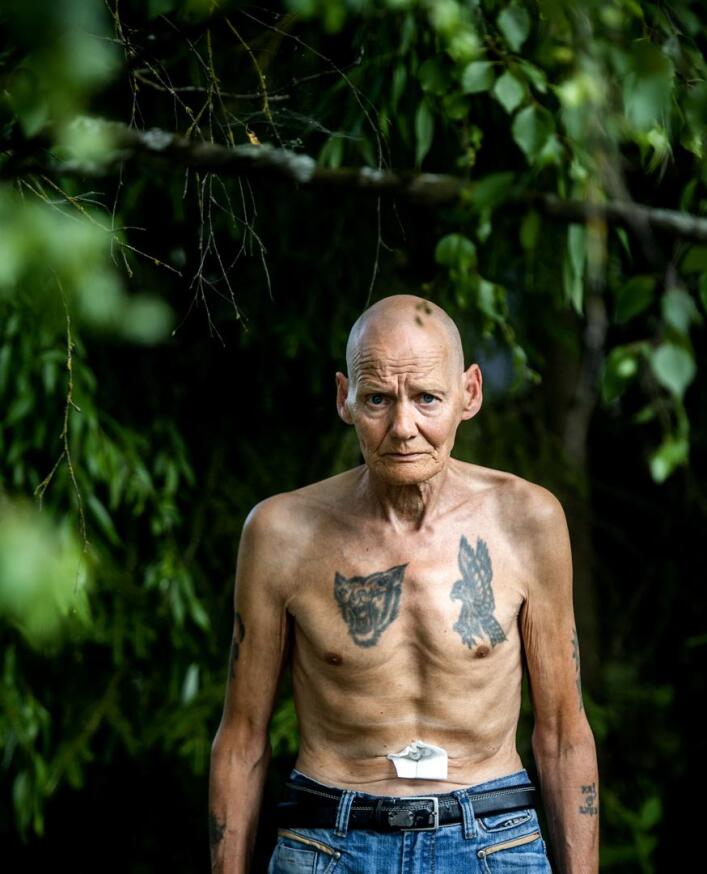 Ari Junttila kantaa vanhoja tatuointejaan ylpeydellä. Ne ovat osa hänen historiaansa. 