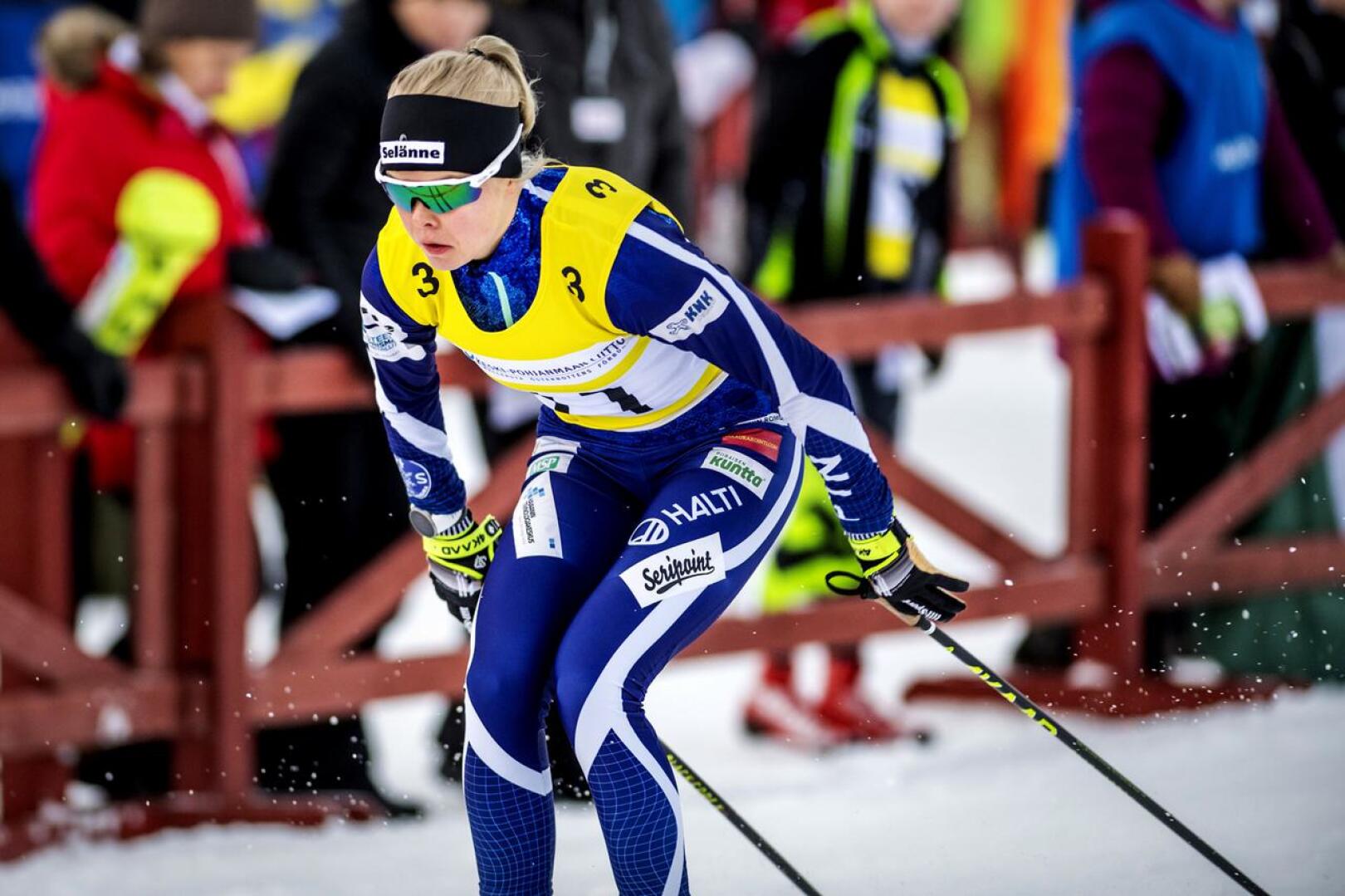 Kainuun Hiihtoseuran reisjärvinen Anni Alakoski hiihtää Lahden maailmancupissa kansallisessa ryhmässä.