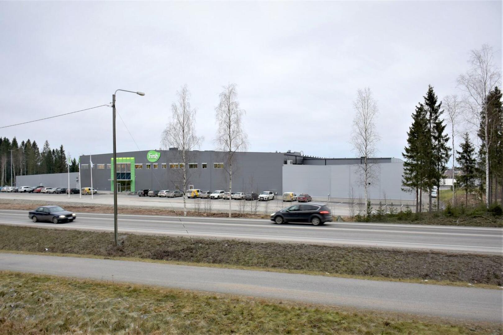 Fresh Servantin tehdas Edsevössä Pedersöressä on merkittävä työllistäjä Pietarsaaren alueella.