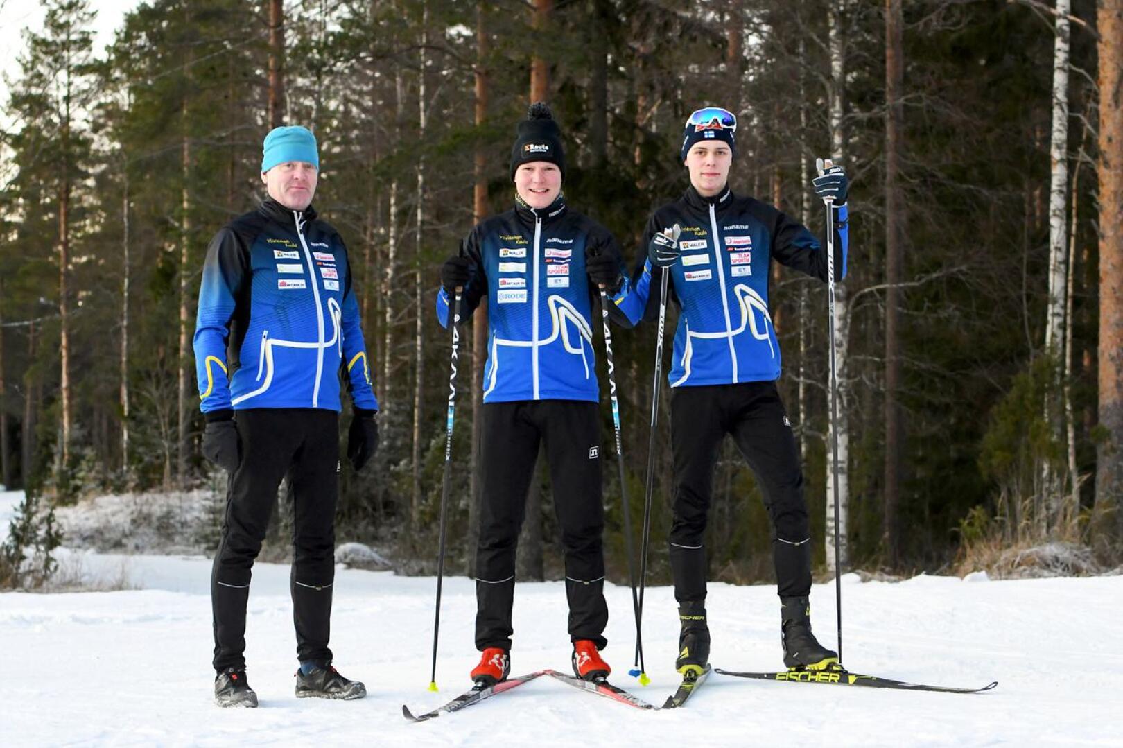Jouni Harju, Jarkko Reijonen ja Jimi Leppälä odottavat innolla lauantain Huhmar-hiihtoja.