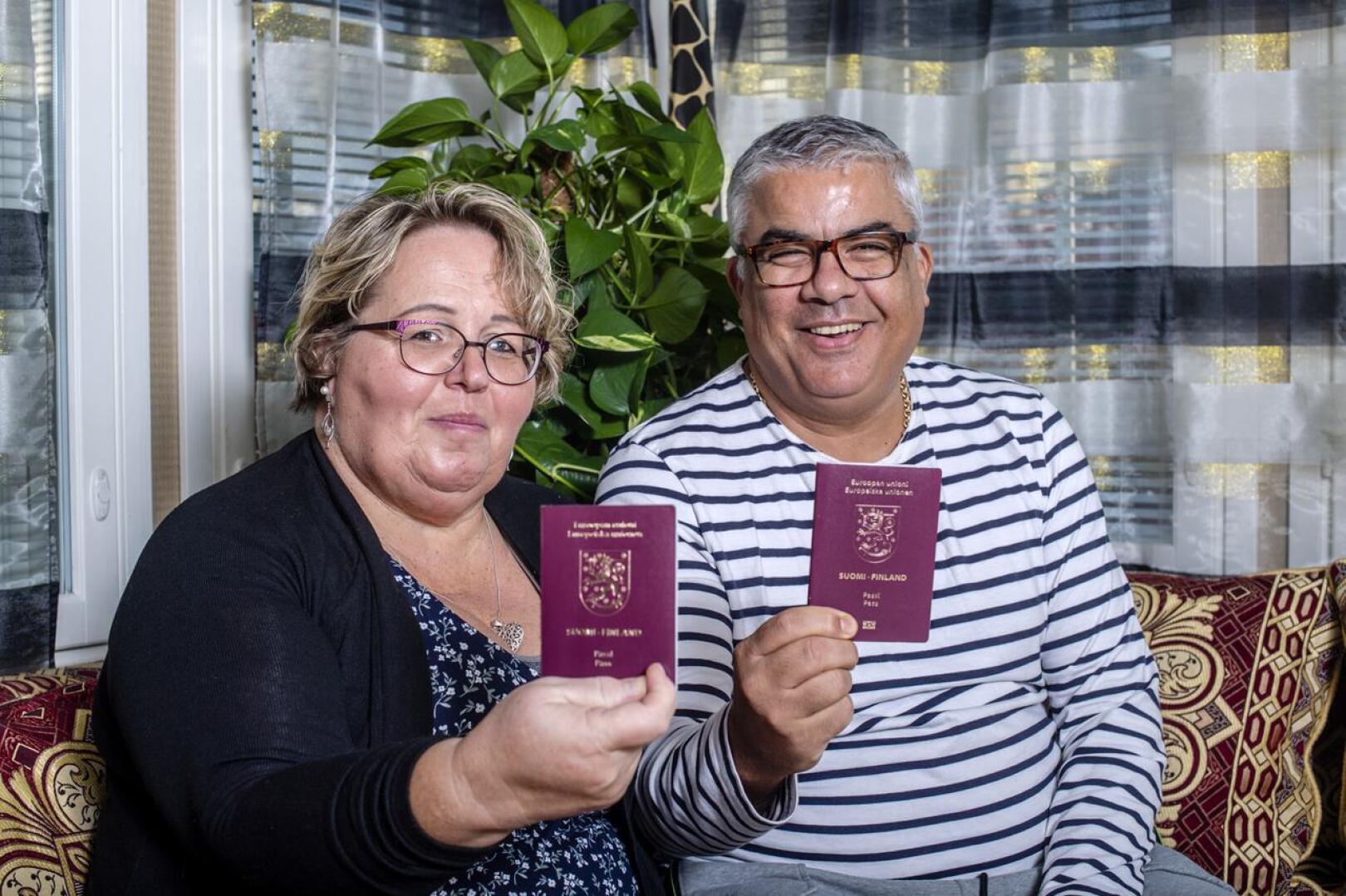 Pirjo ja Samir Ressam ovat olleet naimisissa vuodesta 1998 lähtien. Matkustaminen on heille yhteinen harrastus, samoin matkaohjelmien katsominen ja uusien matkojen suunnitteleminen.