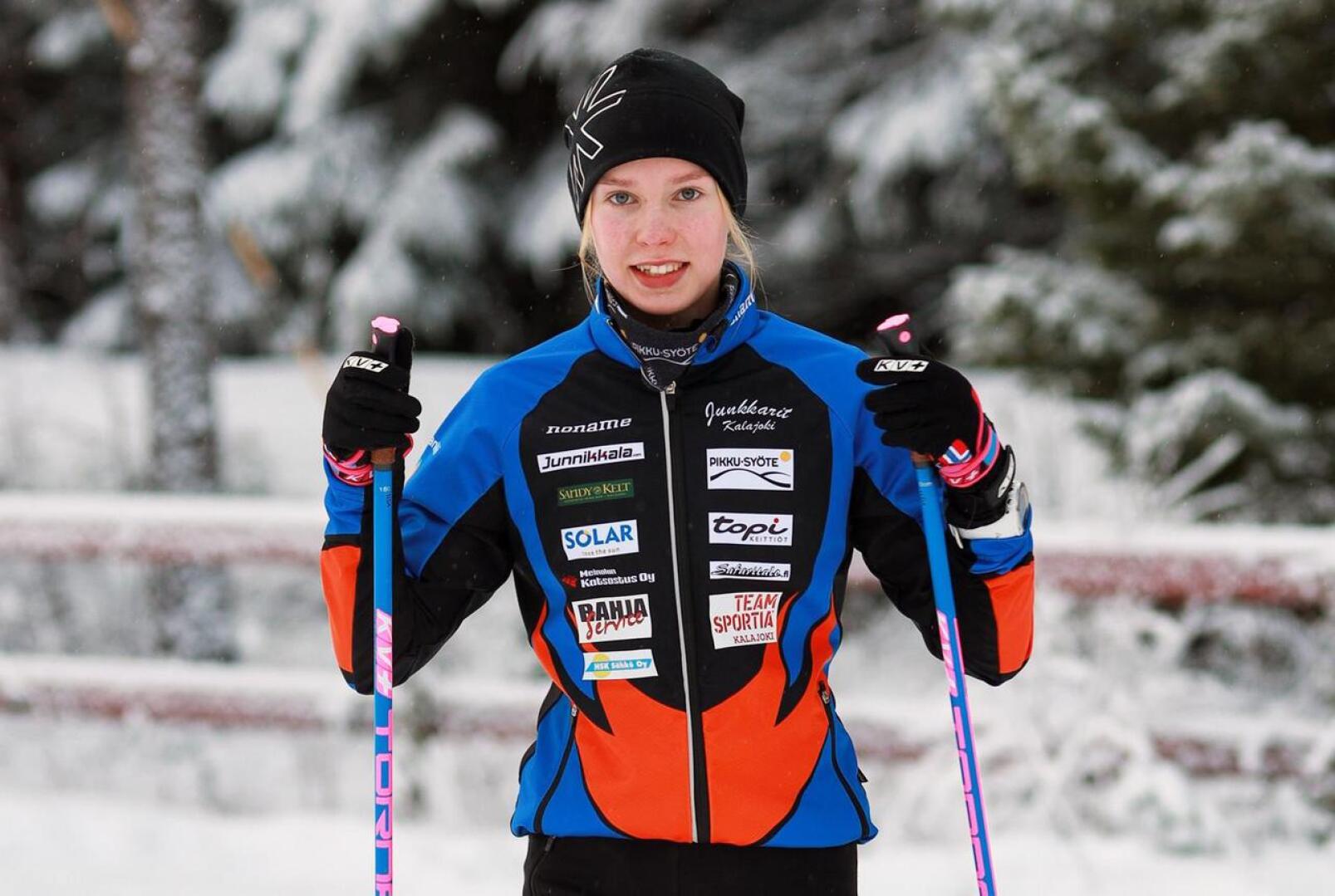 Kalajoen Junkkareiden Iida Vuollet oli 17-vuotiaista nopein vapaan tyylin yhteislähtökisassa Kontiolahden SM-hiihdoissa.