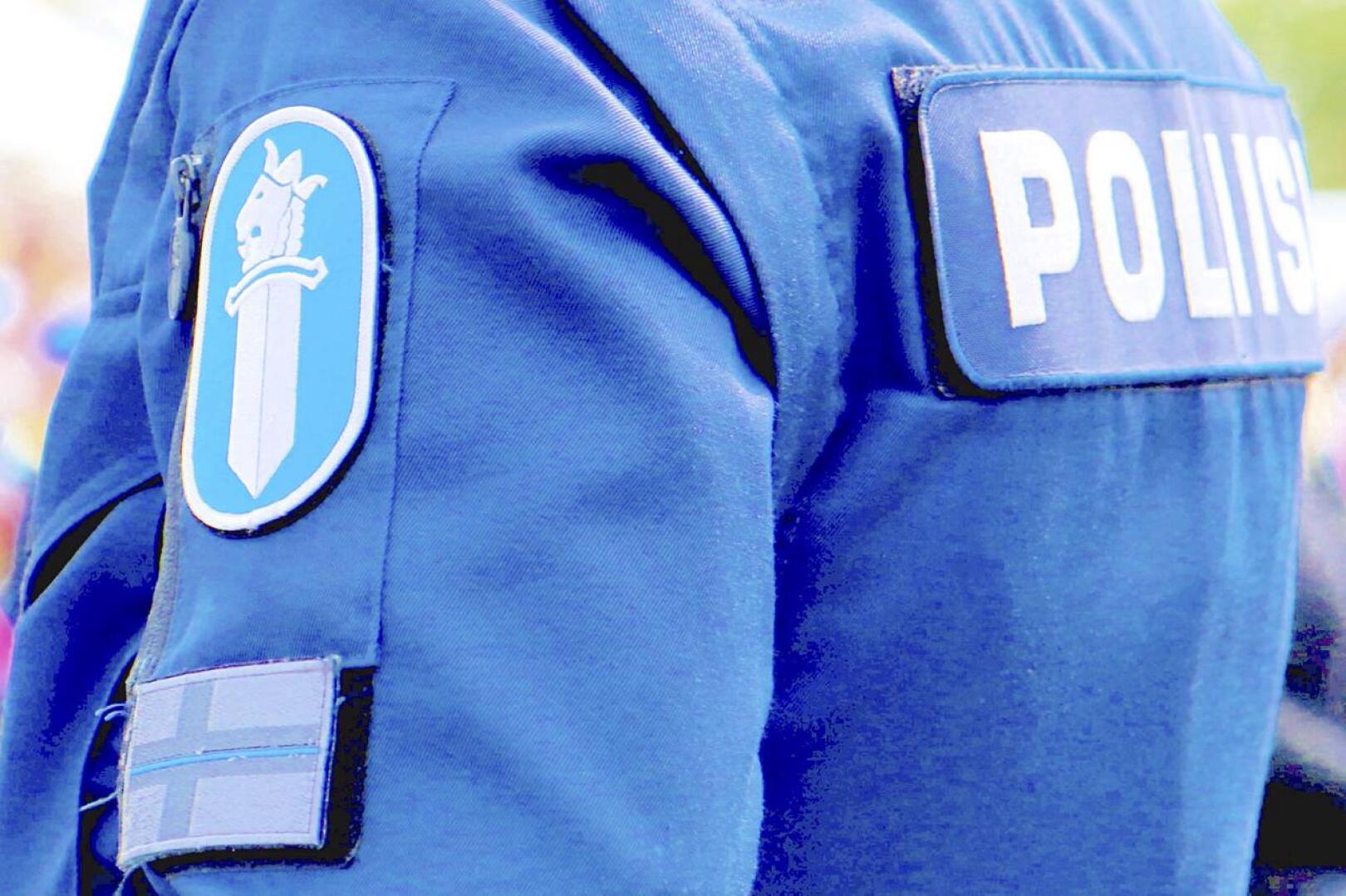 Poliisi valvoi tehostetusti raskasta liikennettä Pohjamaan poliisilaitoksen alueella viime viikolla. 