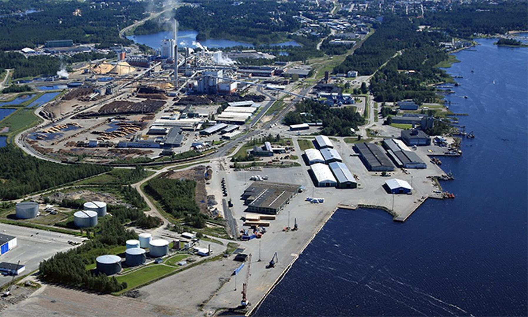 Pietarsaarelainen teollisuus ja muut yritykset maksavat ensi vuonna hieman nykyistä korkeampaa kiinteistöveroa. Korotuksella kaupunki havittelee noin 800 000 euron lisätuloja.