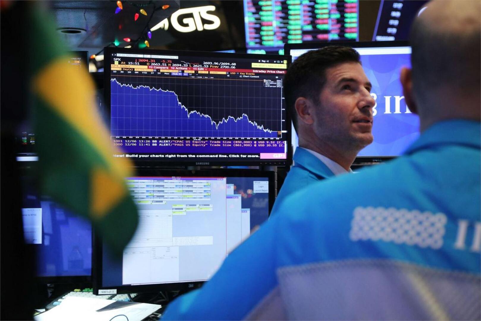 New Yorkin pörsseissä alamäki tasoittui ennen torstain pörssipäivän päättymistä. LEHTIKUVA/AFP