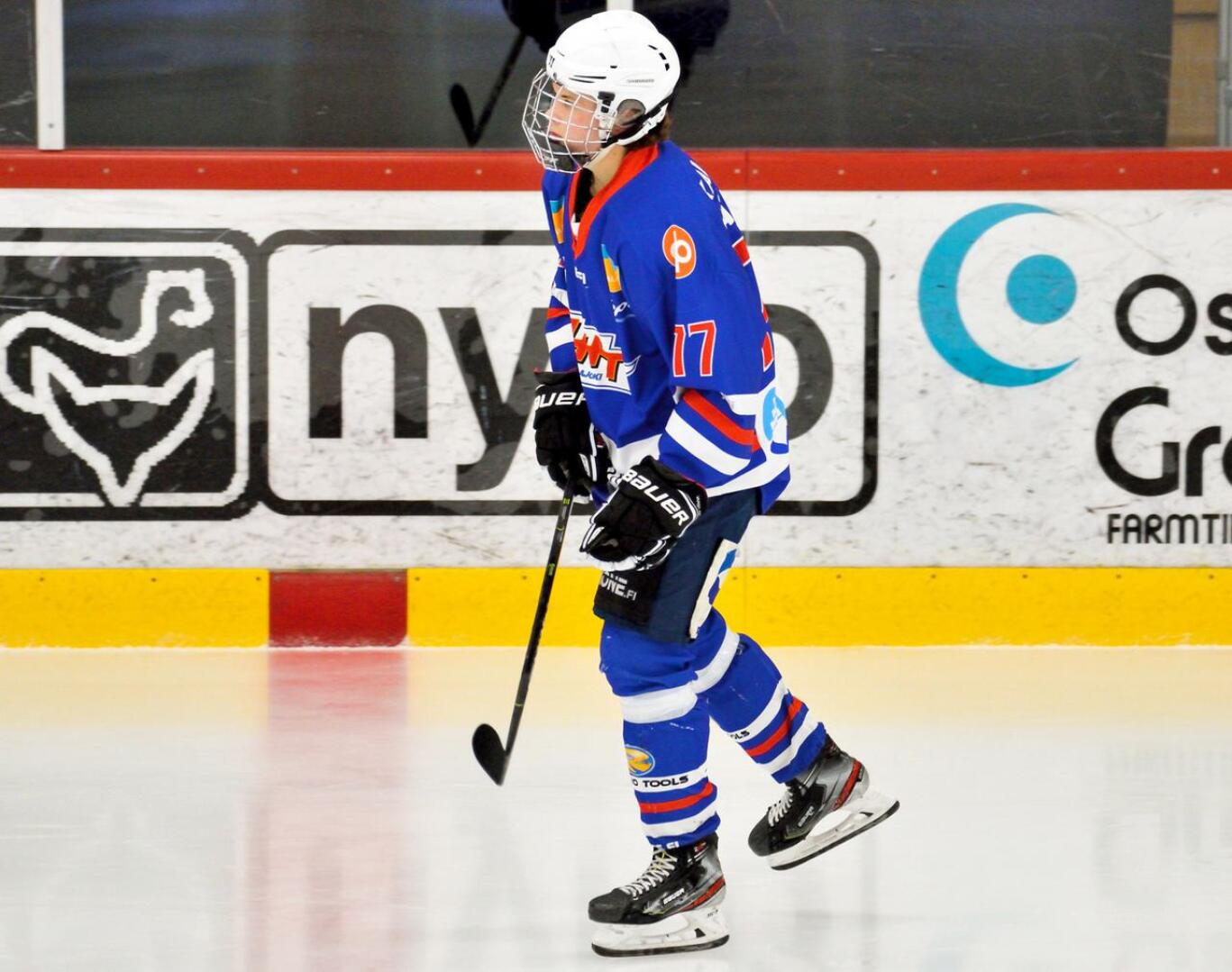 Puolustajana pelaava Häkkilä pelasi vielä pari vuotta sitten JHT:n U18-joukkueessa mestistä.