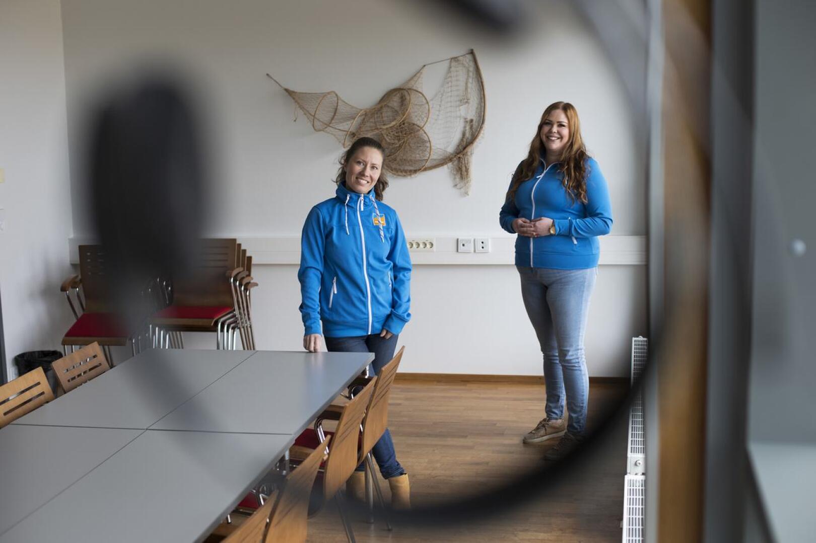 Heidi O'Gorman ja Fanni Pöntiö vetävät uutta Yrittäjien hyvinvointi ja digiloikka -hanketta.