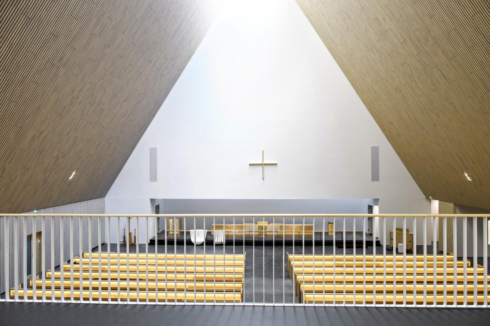 Ylivieskan kirkon rakennushankkeen kokonaiskustannukset ovat alittuvan lähes miljoonalla.
