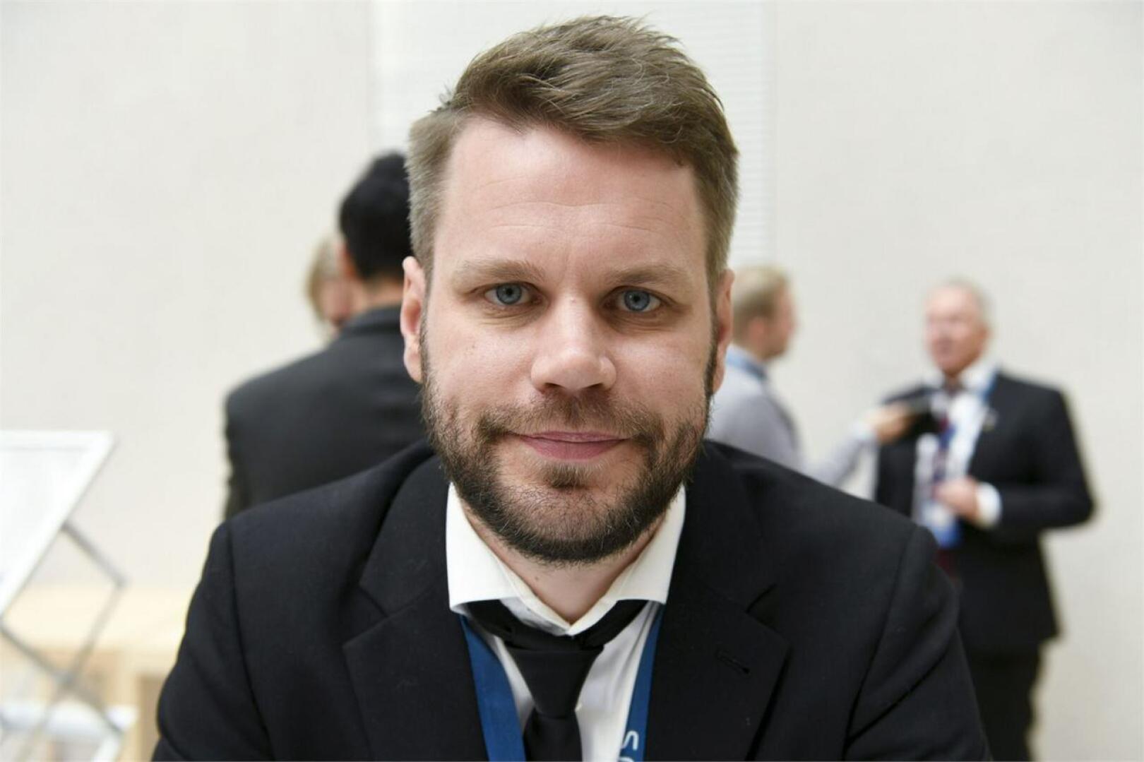 Peter Lundberg nähdään IFK Mariehamnin peräsimessä myös vuosina 2018 ja 2019. LEHTIKUVA / Martti Kainulainen