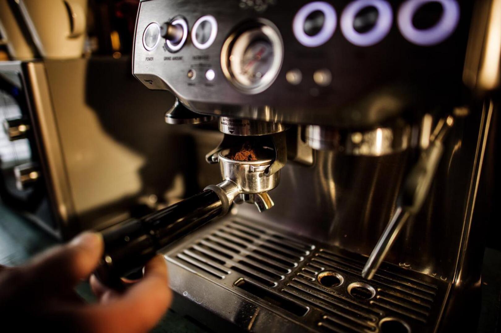Kahvipapujen laatuun kannattaa satsata, sillä huonosta pavusta ei tule hyvää kahvia, vaikka hyvästä pavusta voikin valmistaa sekä hyvää että huonoa kahvia. 