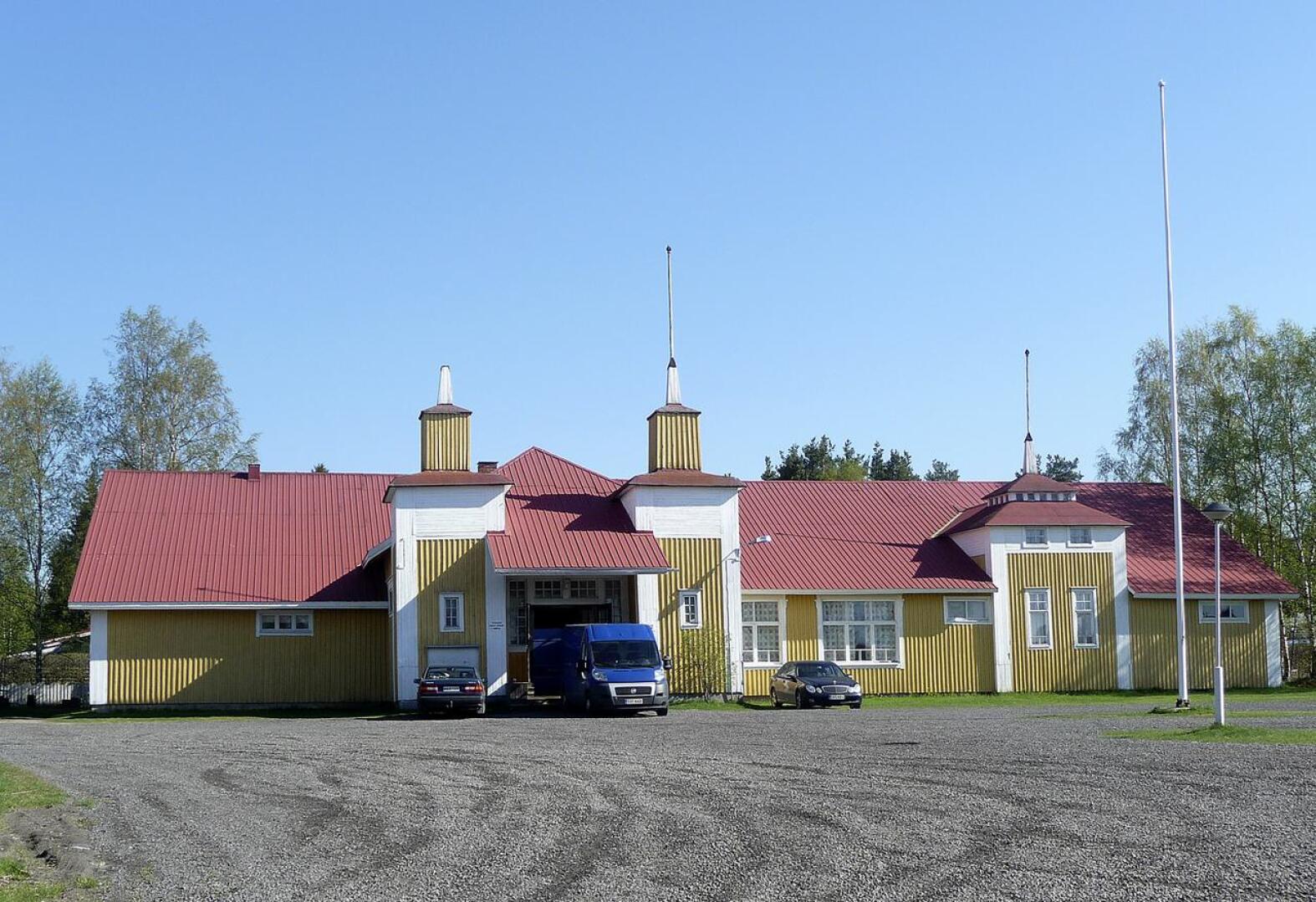 Oulaisten Nuorisoseuralle myönnetään 41 000 euroa 1909 rakennetun Soihtulan korjauksiin.