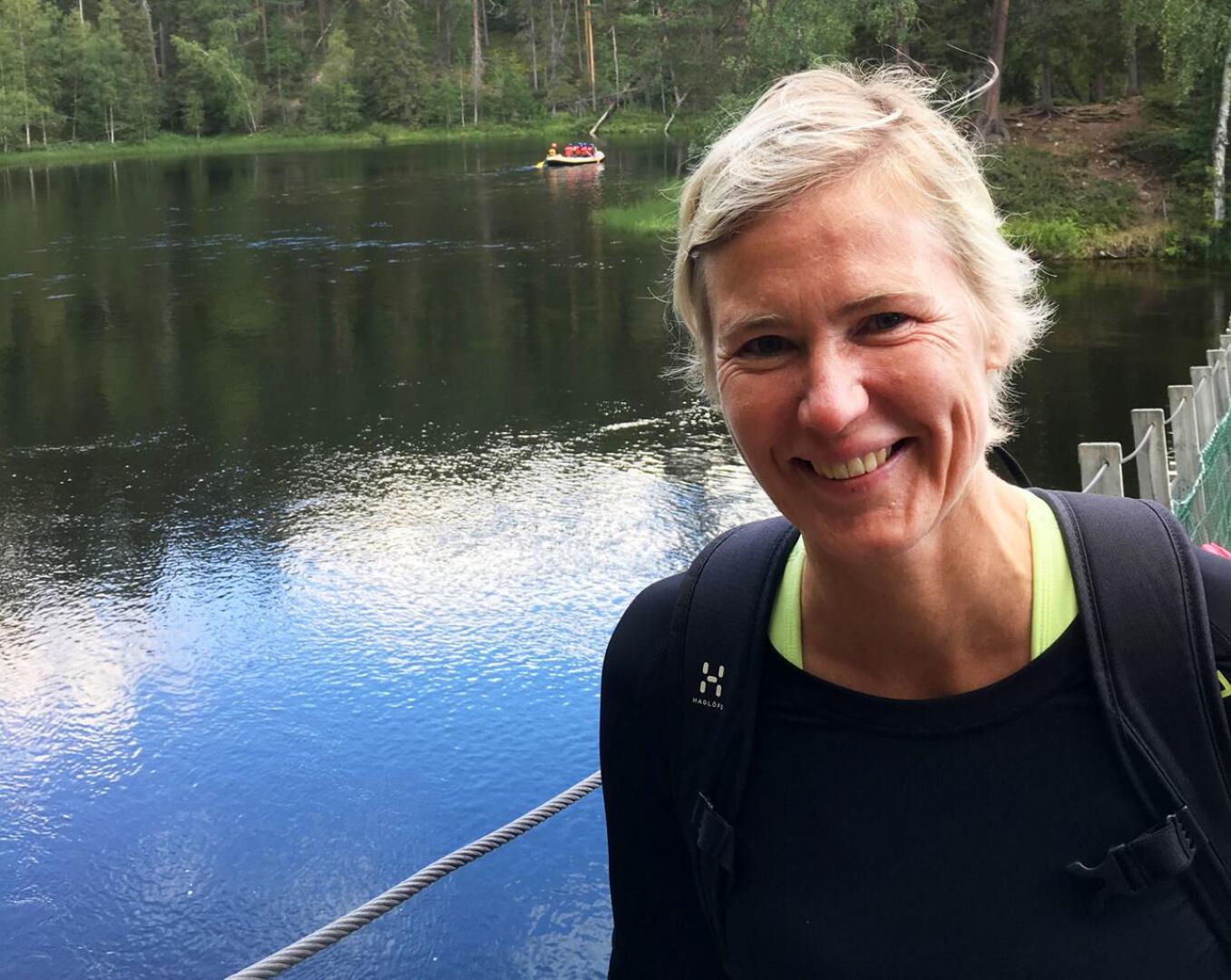 Anette Törmänen-Lindqvist on kotoisin Kolarista, joten hän tuntee olevansa kotonaan juuri maaseutukunnissa ja -kaupungeissa.