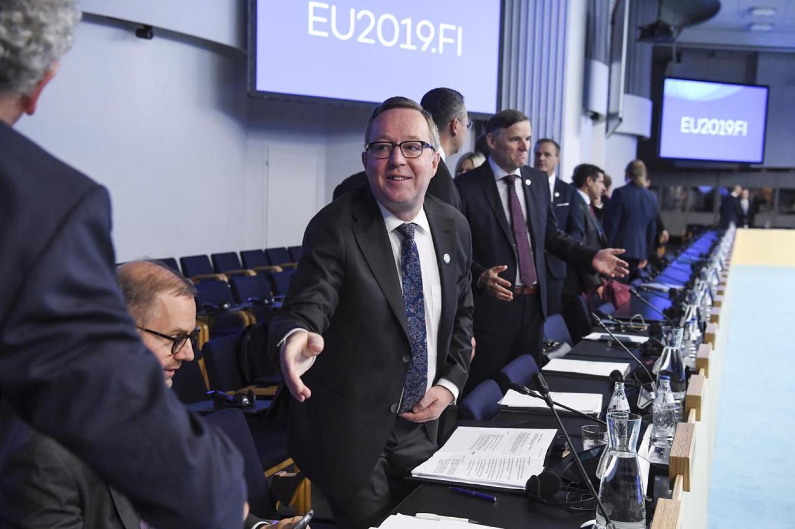 Valtiovarainministeri Mika Lintilä (kesk.) johti Finlandia-talossa pidetyn EU:n kaksipäiväisen valtiovarainministerikokouksen. Kyse on epävirallisesta kokouksesta, jossa ei tehdä virallisia päätöksiä.
