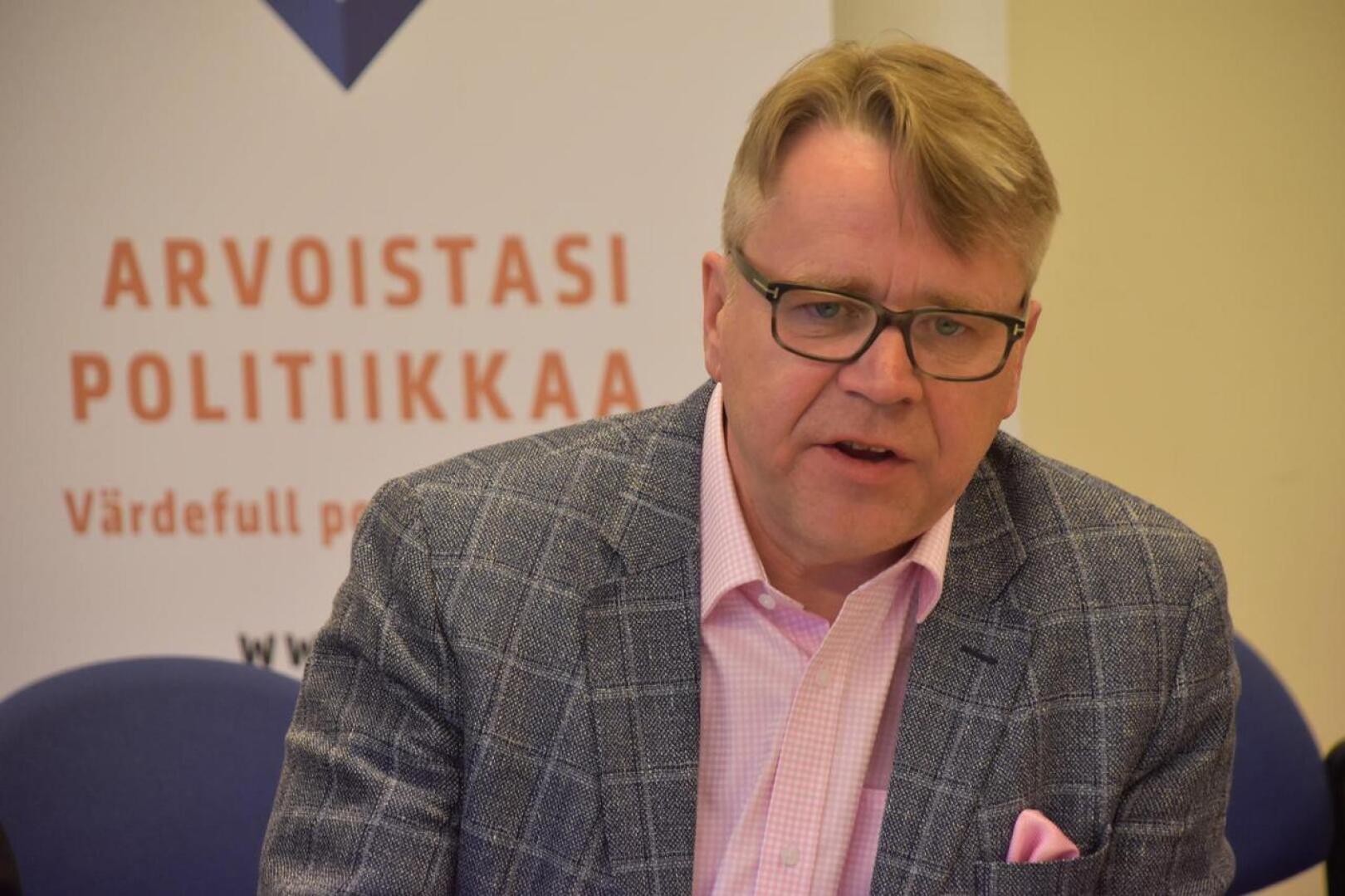 Luotolainen Peter Östman sai äskettäin käydyissä eduskuntavaaleissa reilut 6300 ääntä.