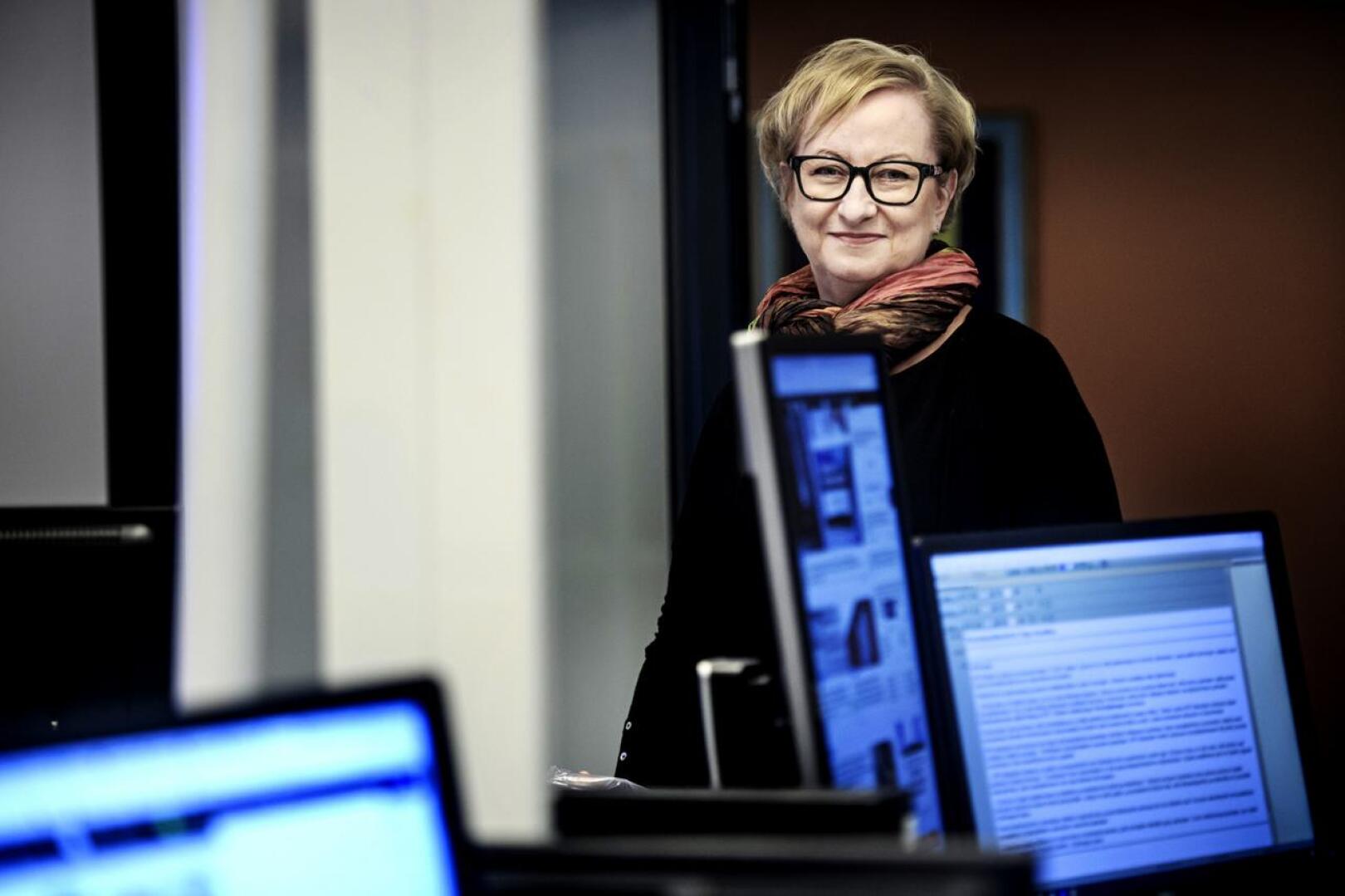 KPK Yhtiöiden sisältöjohtaja Tiina Ojutkangas kertoo jutussa, miten koronauutisointi muuttuu yrityksen lehdissä.