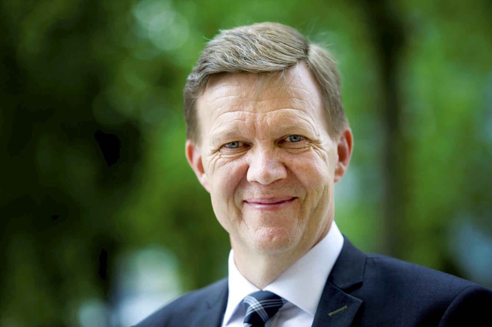 Maakuntajohtajanakin toiminut Jukka Ylikarjula asettuu ensimmäistä kertaa ehdolle poliittisissa vaaleissa.