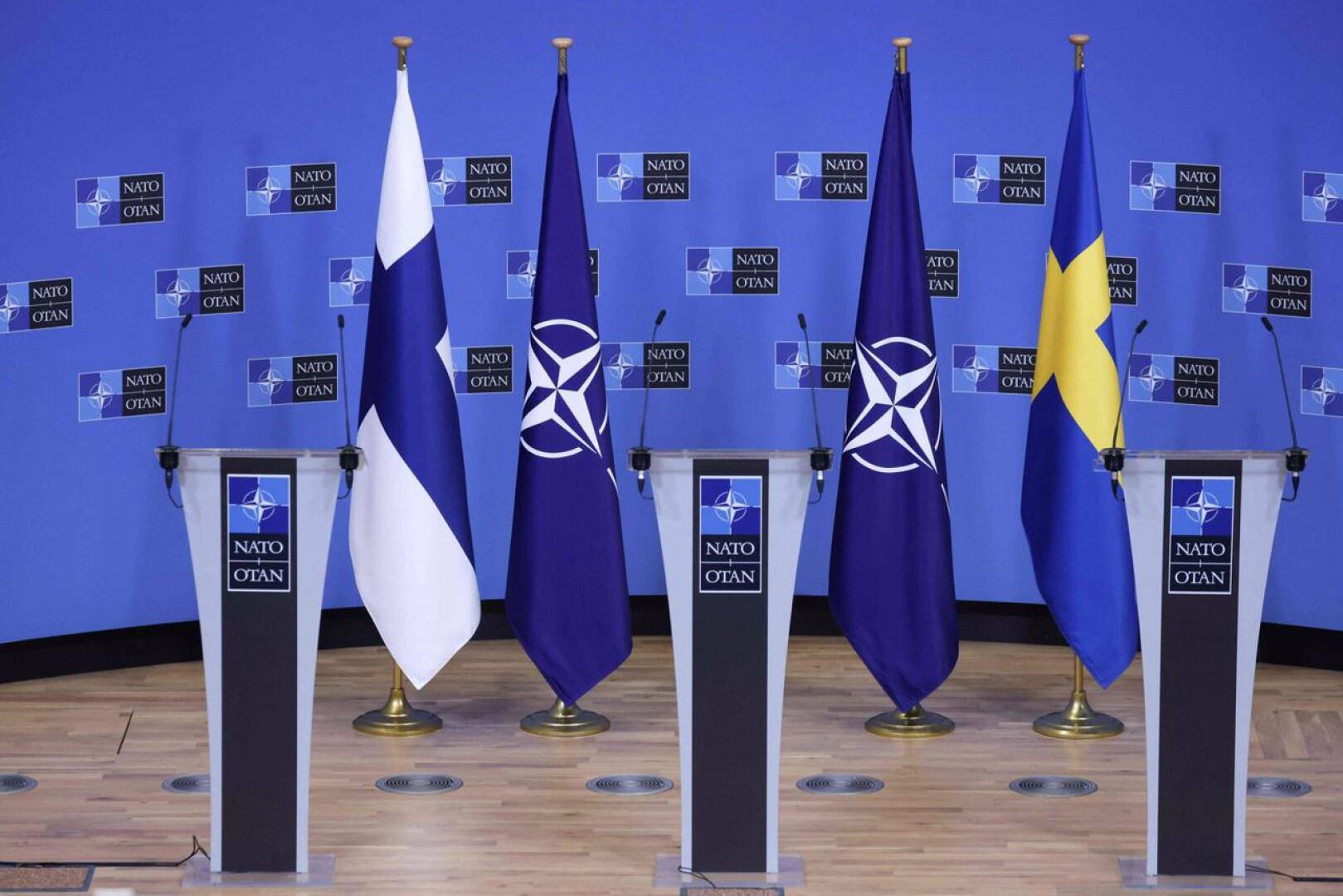 Ennen kuin Suomesta ja Ruotsista tulee sotilasliiton varsinaisia jäseniä, pitää jäsenyys vielä ratifioida kaikissa Nato-maissa kansallisella tasolla. 