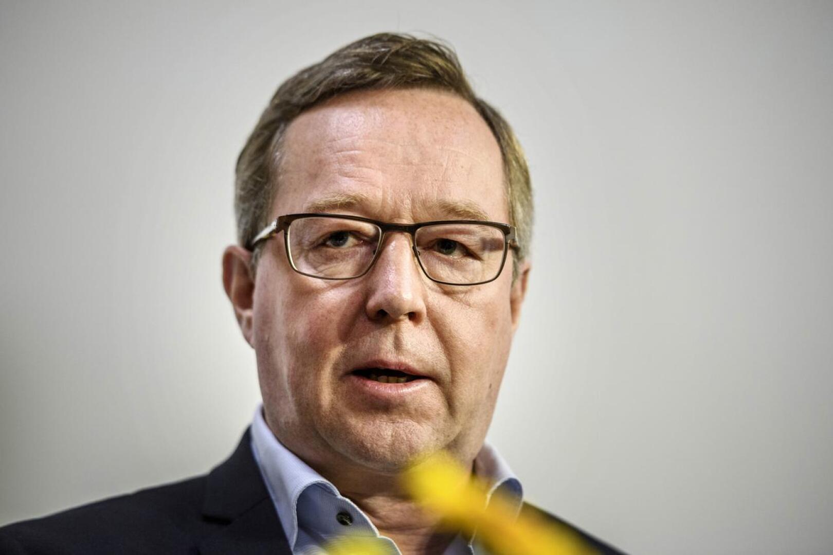 Elinkeinoministeri Mika Lintilä (kesk.) tienasi viime vuonna 158 000 euroa ansiotuloja.