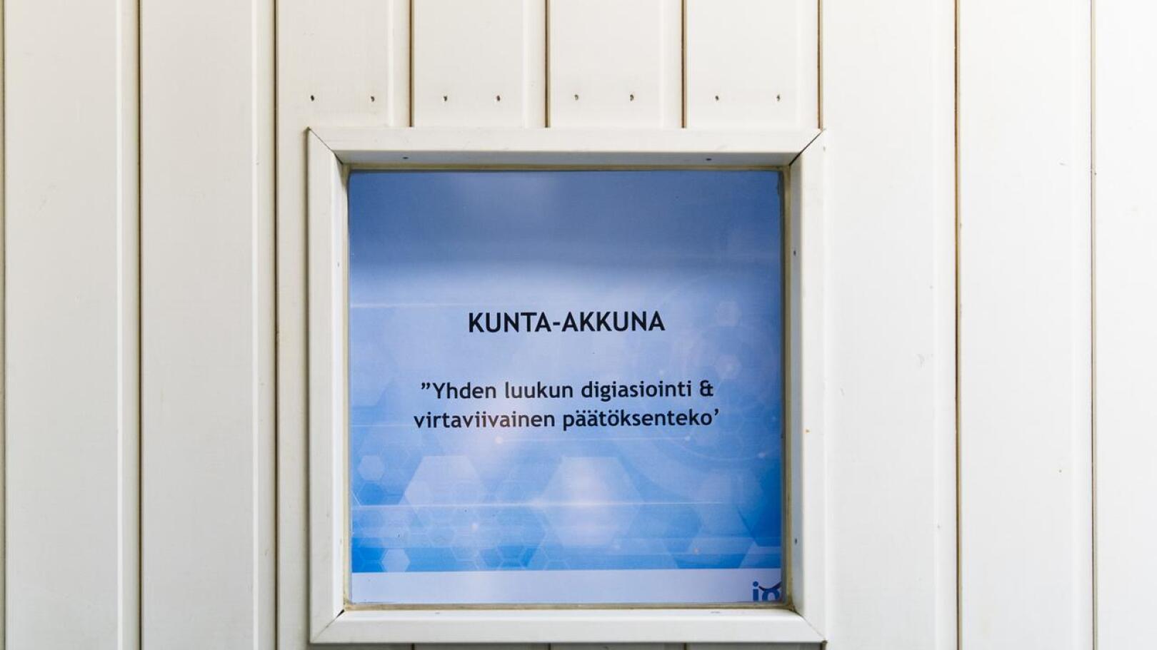 Murresanalla väritetyssä Kunta-Akkuna-hankkeessa pyritään löytämään kunnille yhtenäinen ja älykäs palvelualusta.
