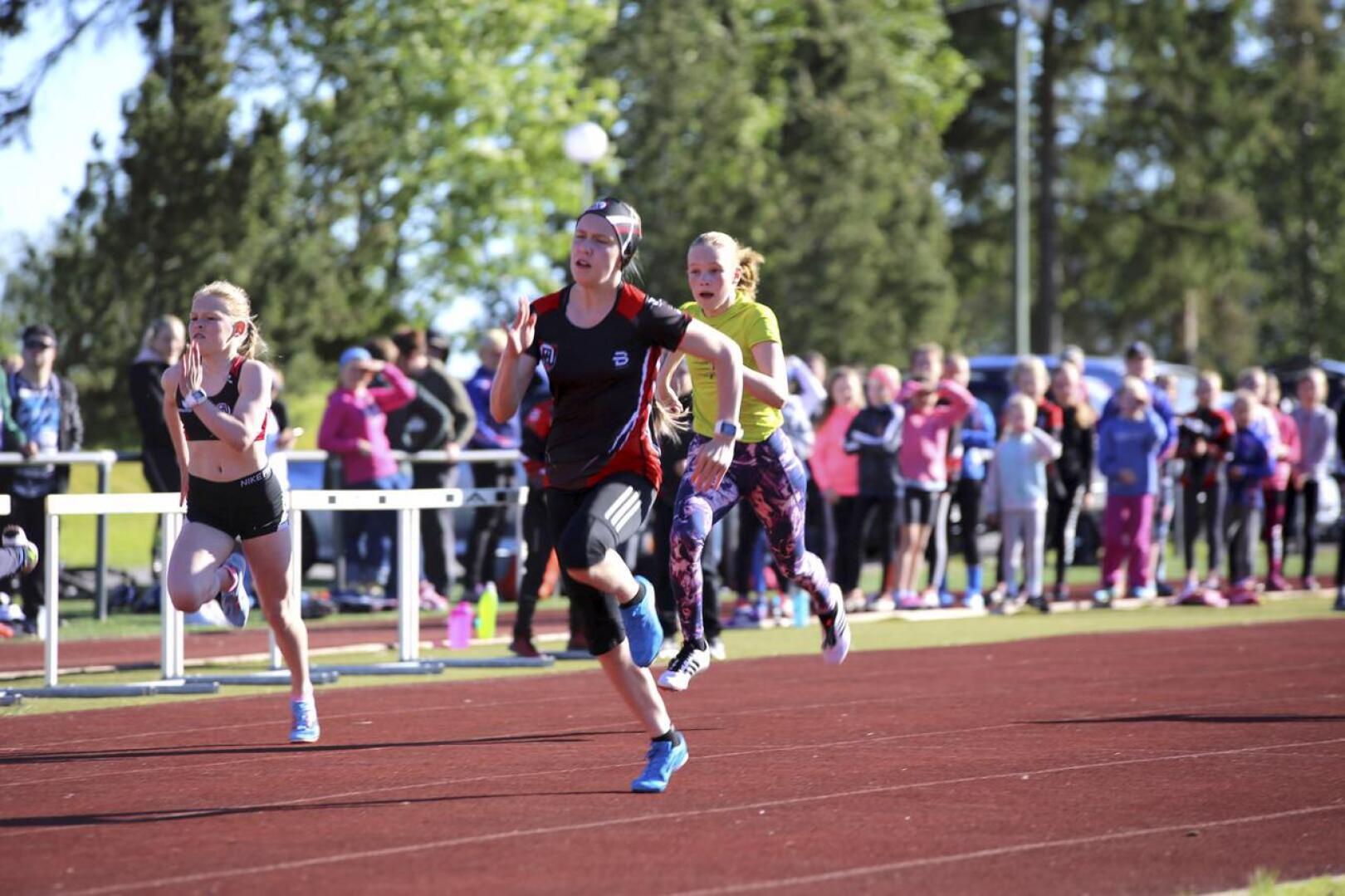 Vetelin Urheilijat voitti kotikentällään 11. kesäkuuta järjestetyn Keski-Pohjanmaan piirikisan 10 109 pisteellä.