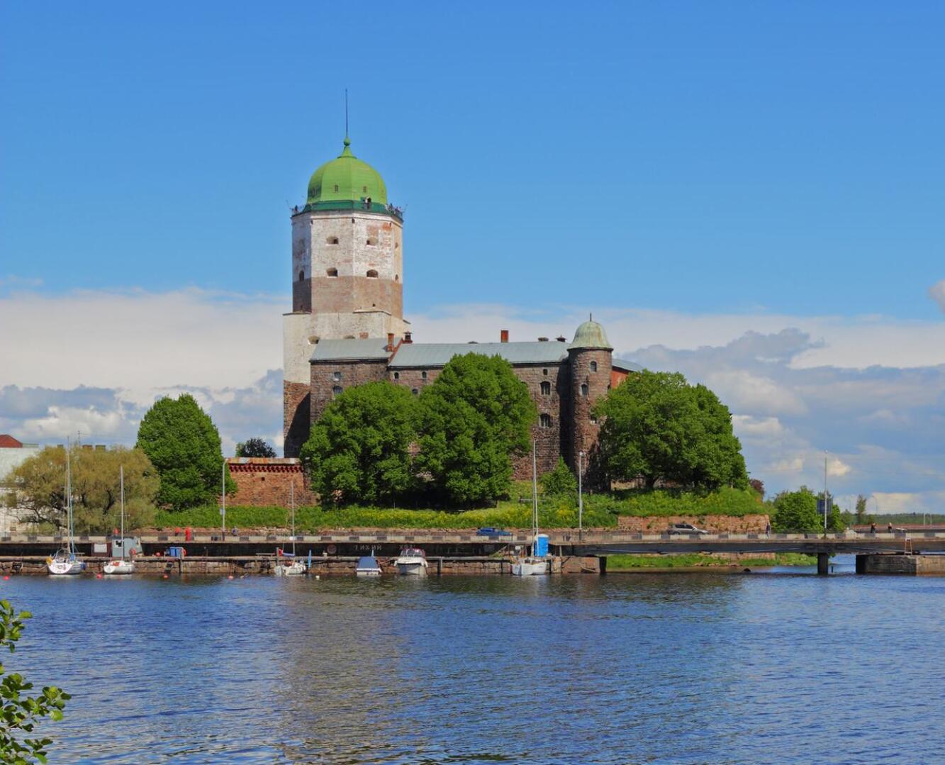 Suomi menetti Viipurin linnan Neuvostoliitolle jatkosodassa vuonna 1944.
