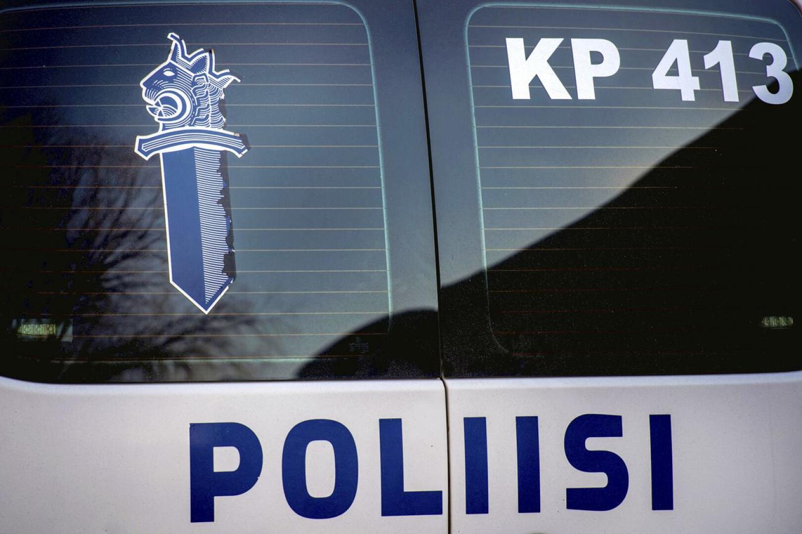 Poliisi järjesti tehostettua liikennevalvontaa viikonloppuna Kannuksessa ja Kälviällä.