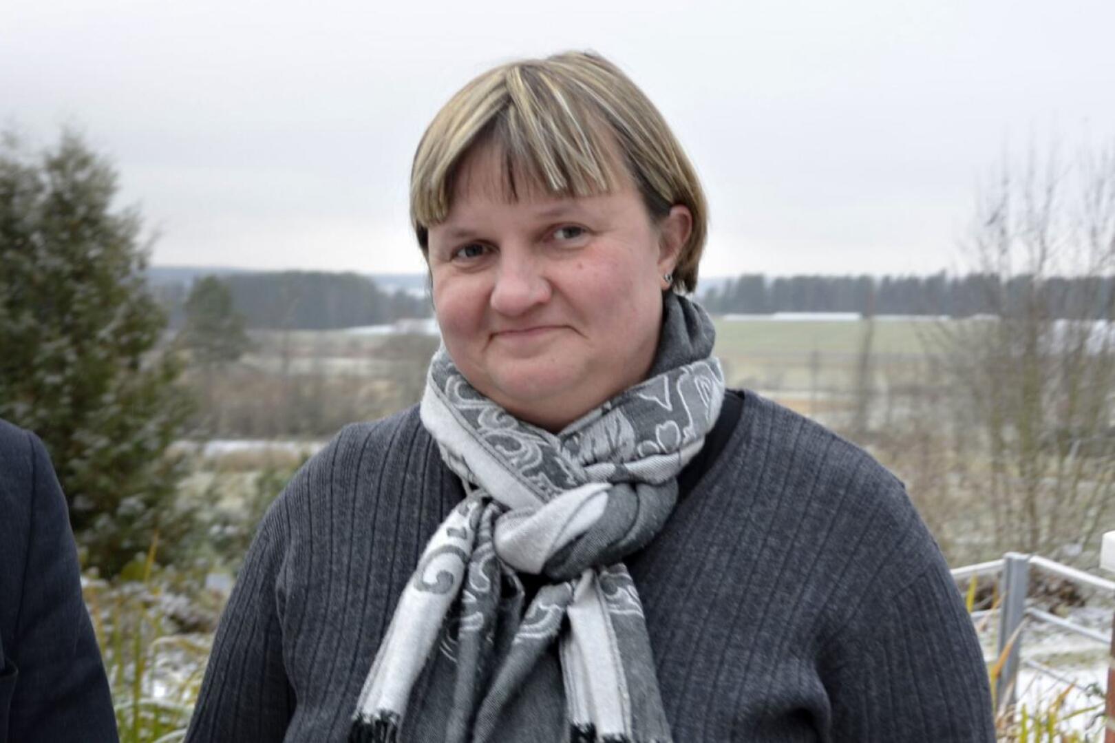 Tarja Bäckman siirtyy seutujohtajaksi Maa- ja metsätaloustuottajien keskusliiton palveluksesta. 