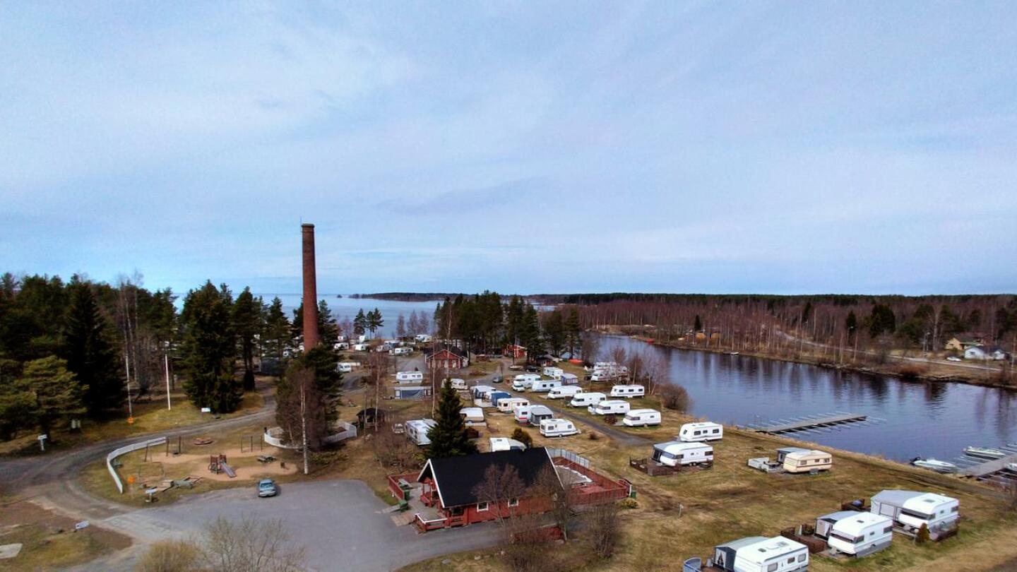 Kalajoen kaupunki jatkaa SF Caravan ry:n vuokrasopimusta Sautinkarin leirintäalueella.