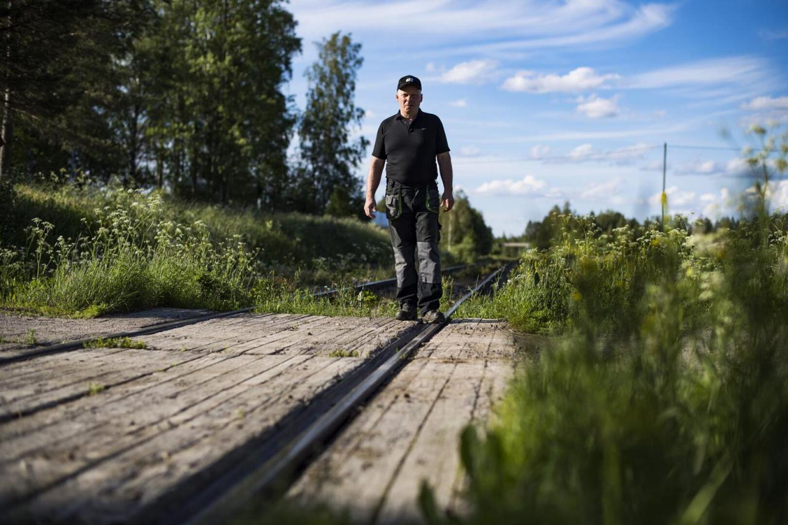 Harri Finnilä Haapajärveltä toivoo kaikkien alueen päättäjien pyrkivän vaikuttamaan Keski-Suomen radan kehittämisen puolesta.